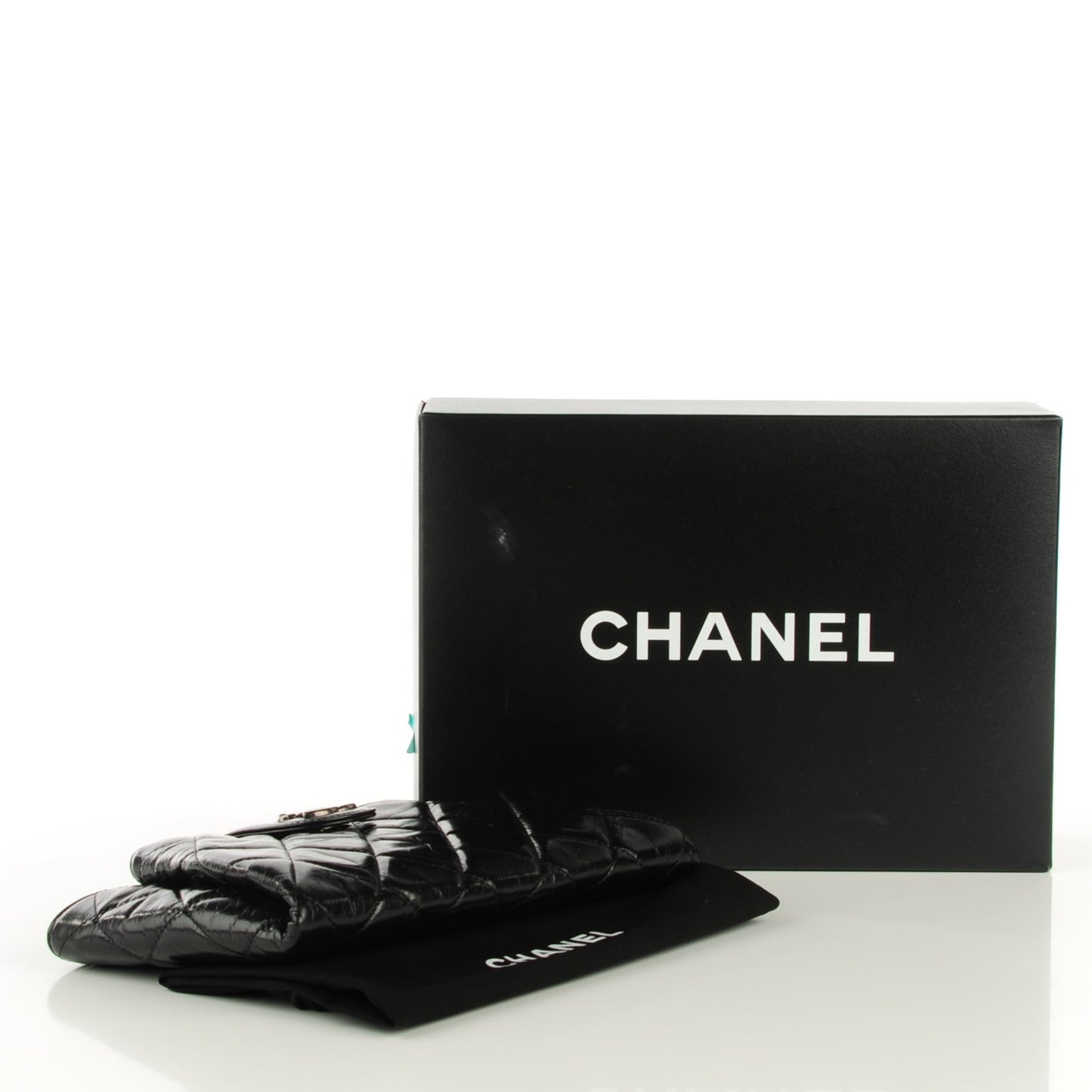 Glazed Calfskin Quilted Coco Pleats Chain Clutch Black