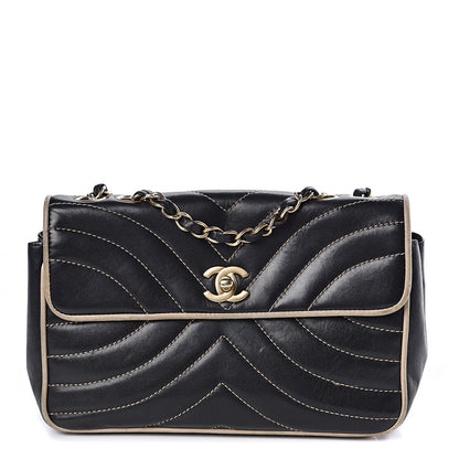 Chanel Lambskin Chevron Small Single Flap Bag Black Beige 1 of 16