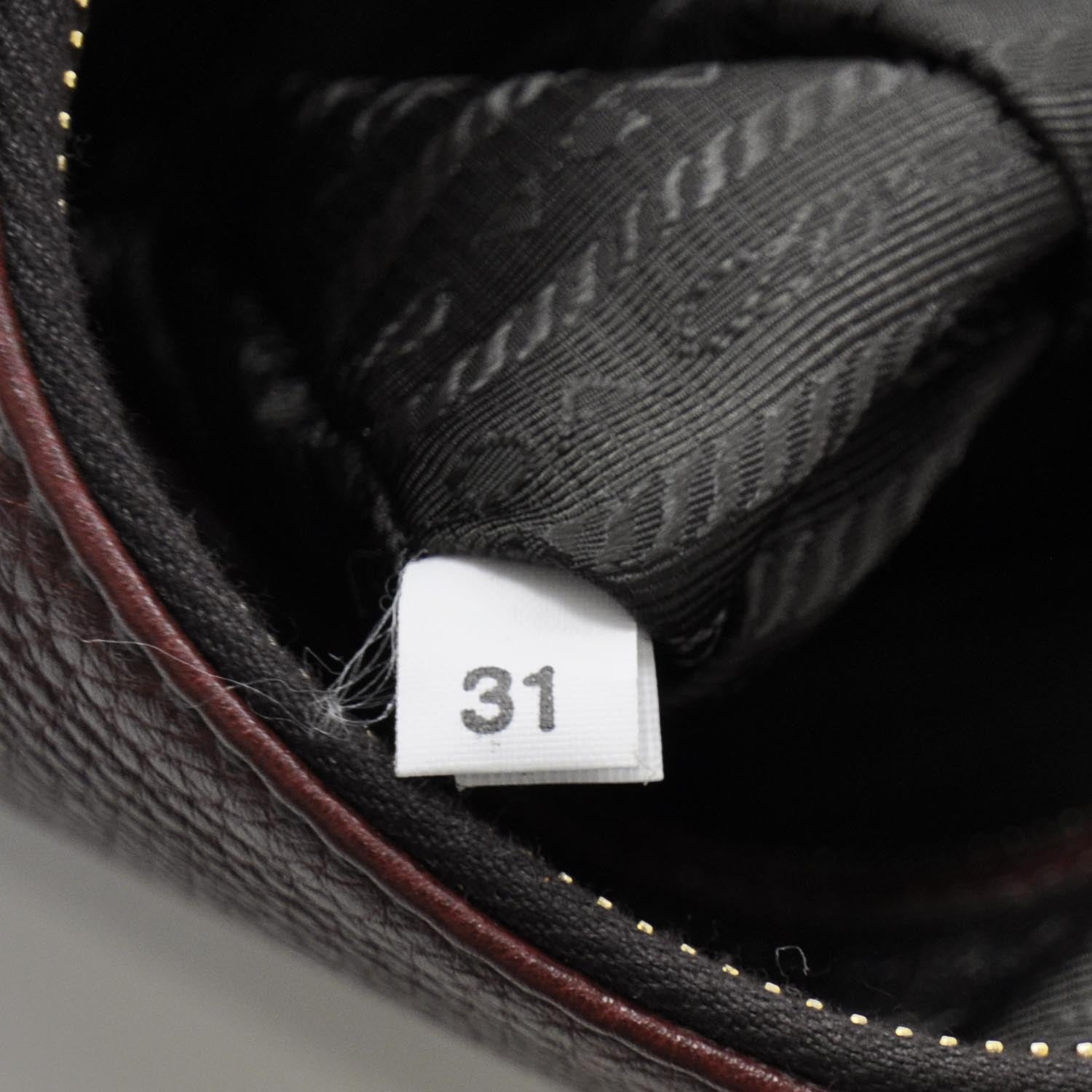 Prada Vitello Daino Hobo Amaranto 9 of 11