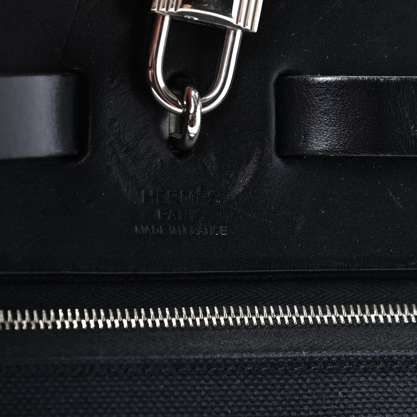 Toile Vache Calfskin Herbag 39 MM Black