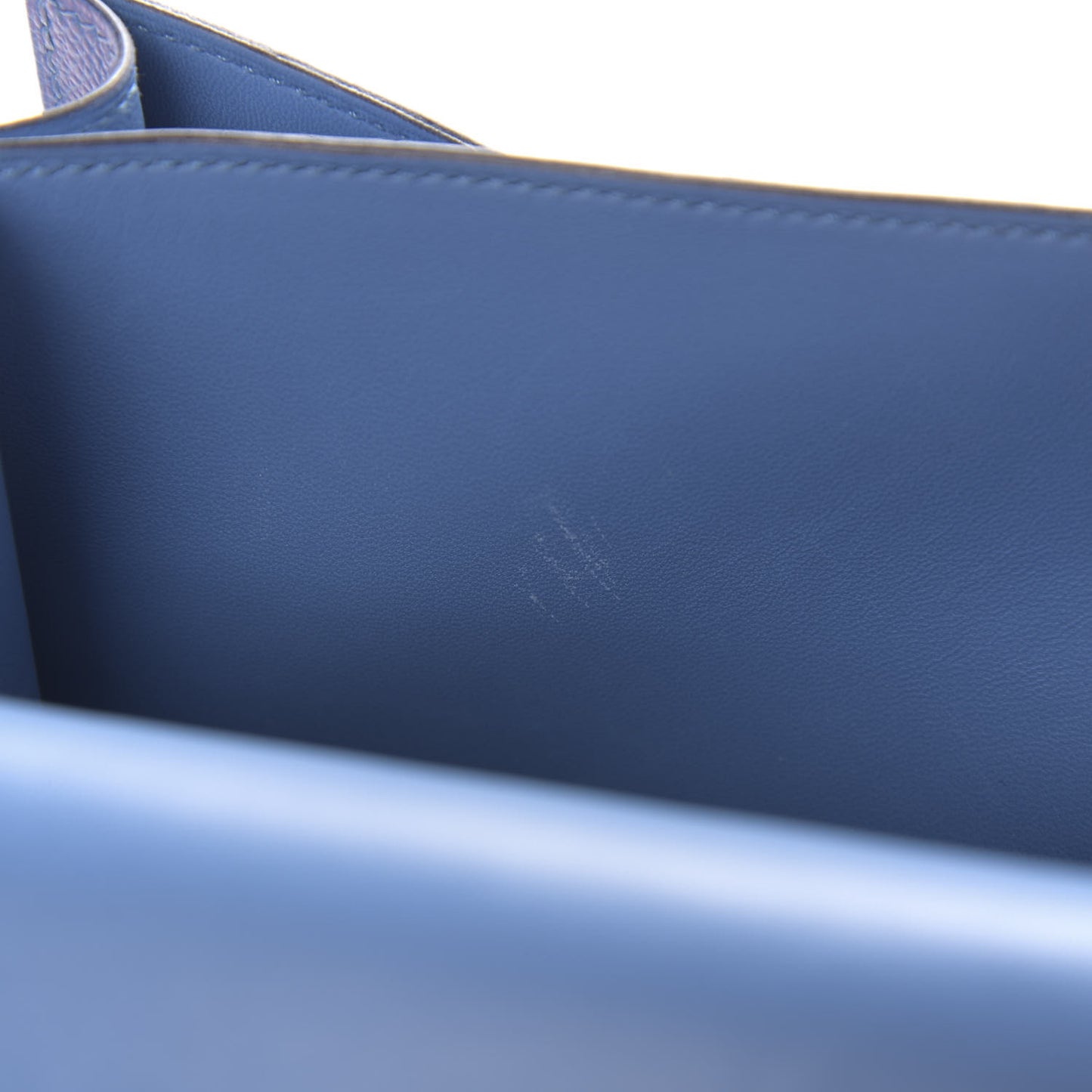 Epsom Constance 24 Bleu Azur