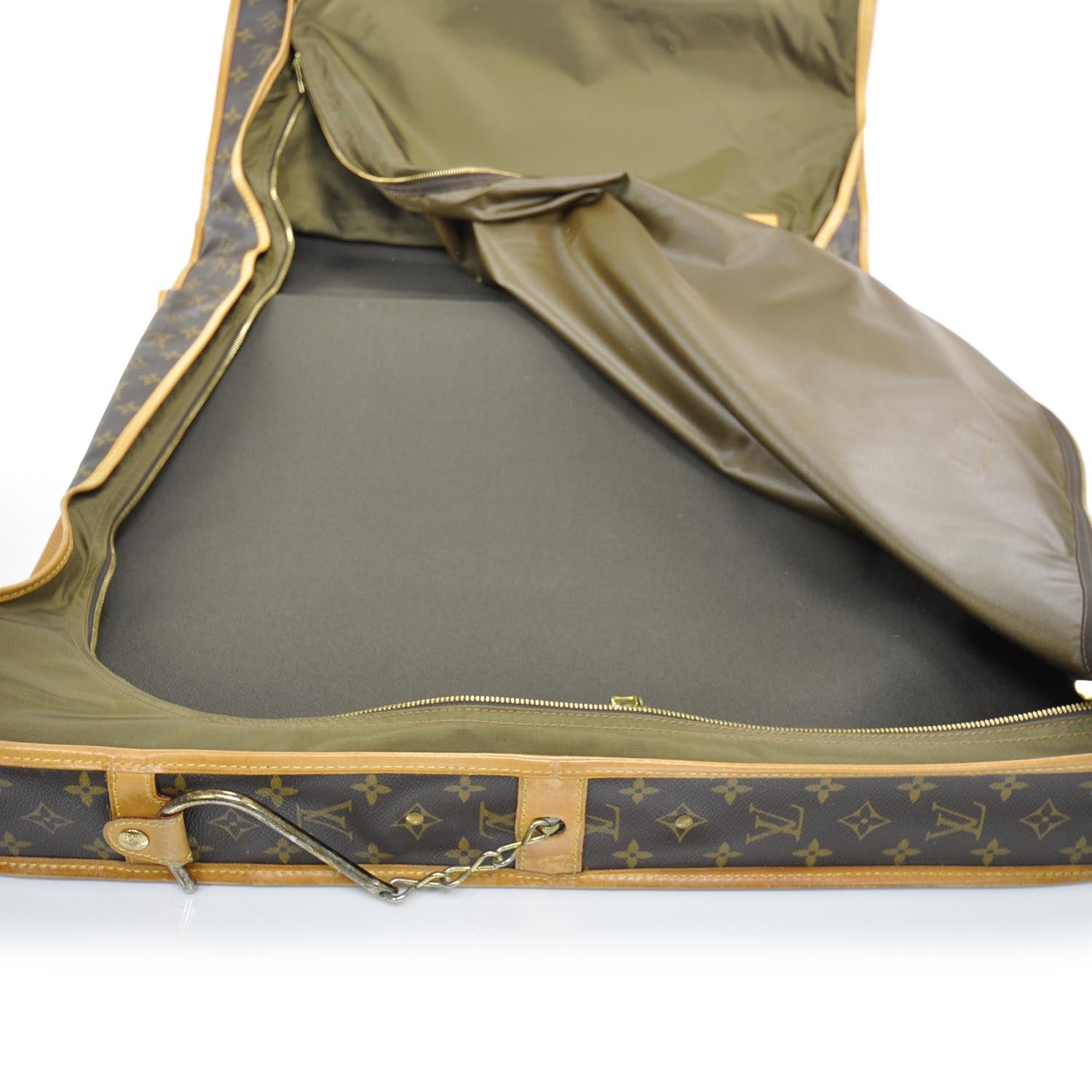 Louis Vuitton Monogram Garment Bag 6 of 11