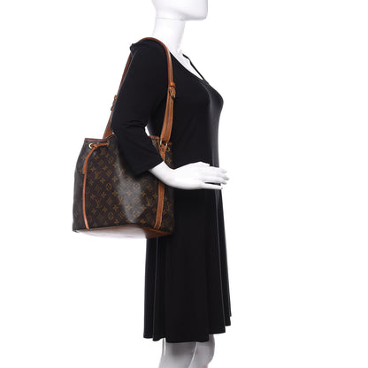 Louis Vuitton Monogram Petit Noe 2 of 18