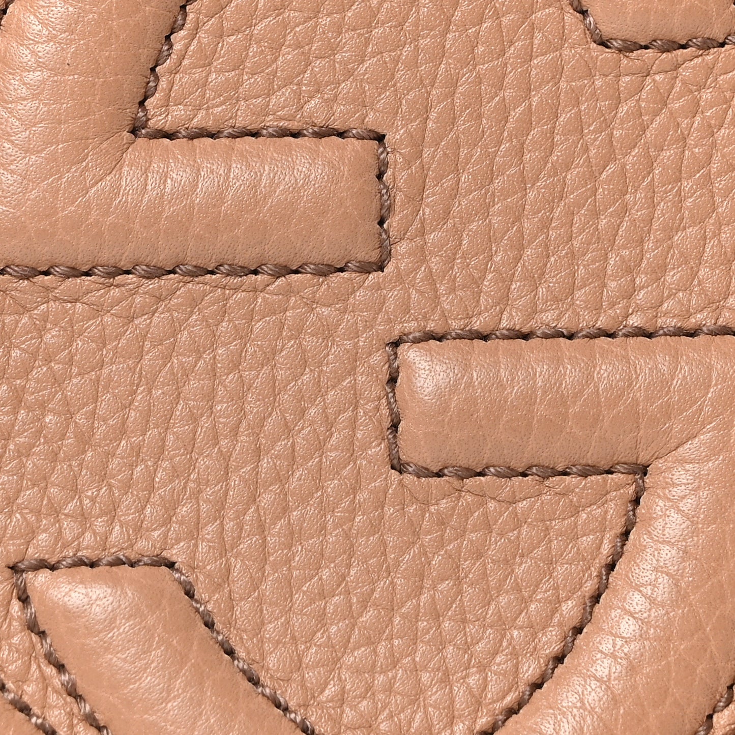 Pebbled Calfskin Small Soho Disco Bag Camelia