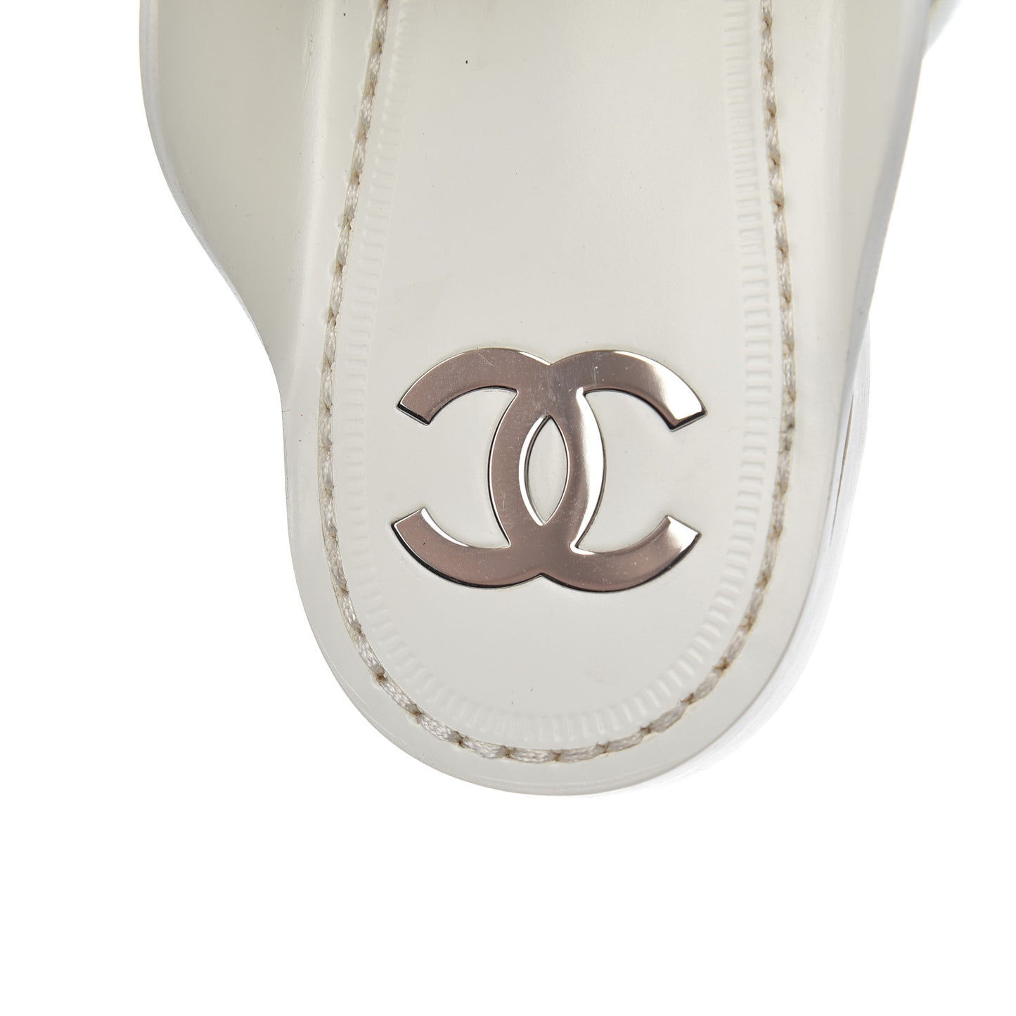 Calfskin Chain CC Thong Flat Sandals 41 White