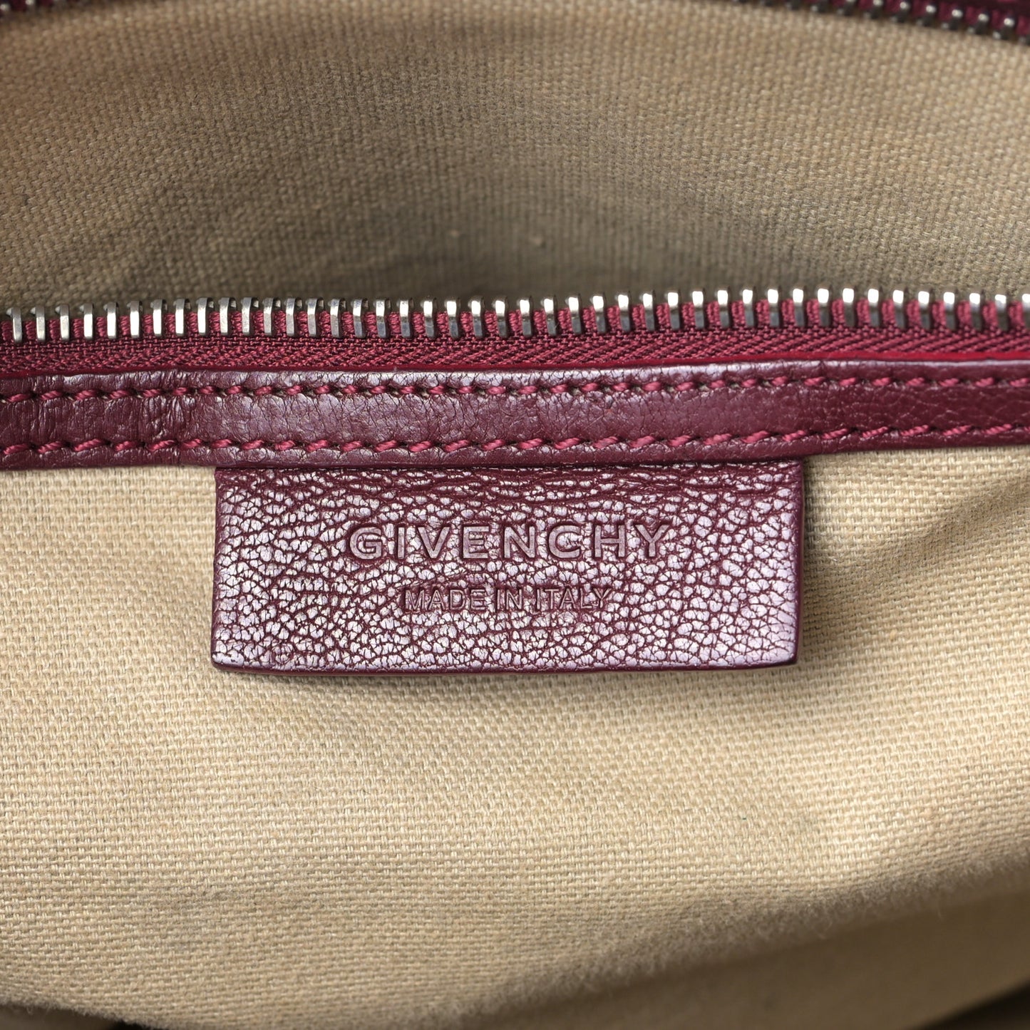 Sugar Goatskin Medium Antigona Burgundy