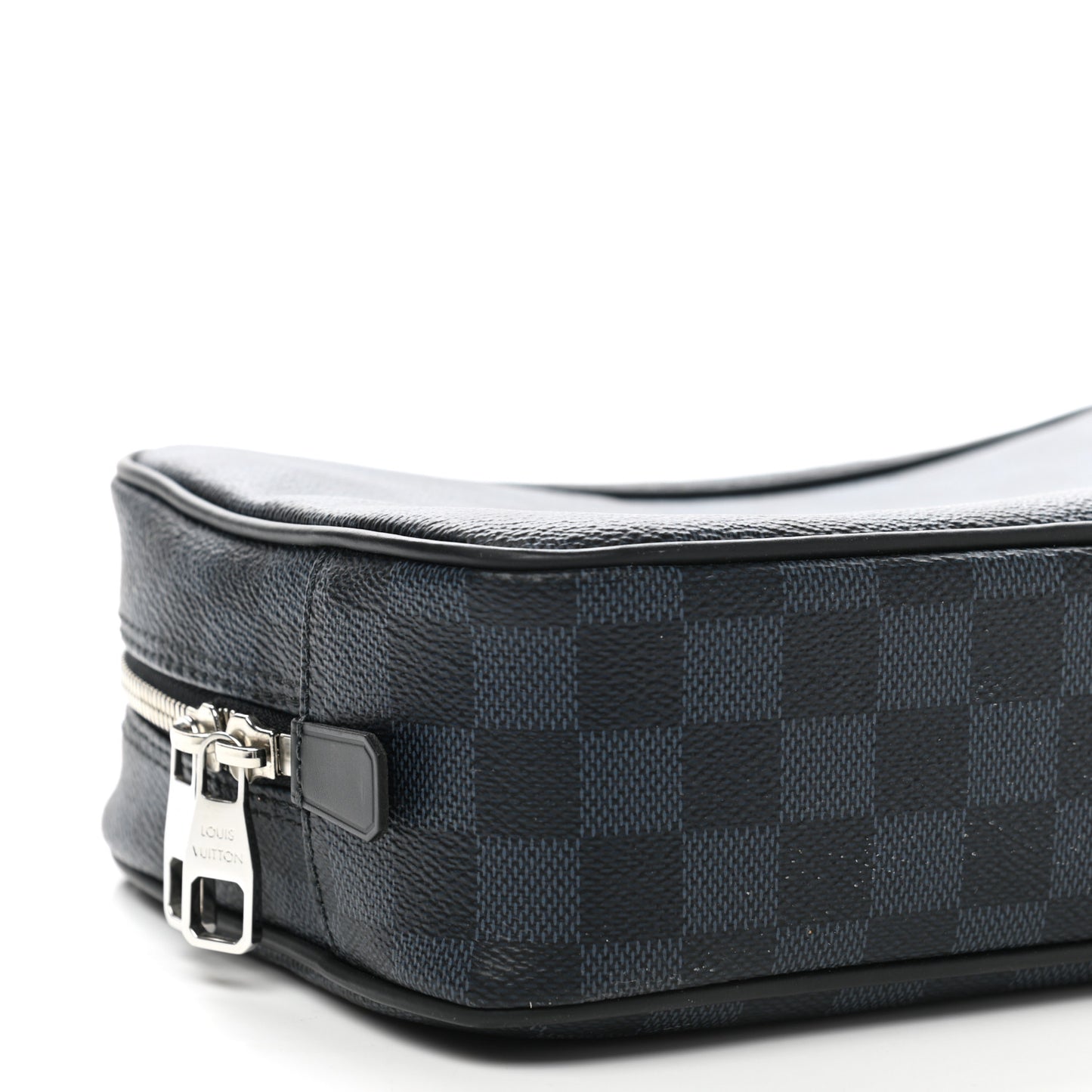 Damier Graphite Toilet Pouch GM