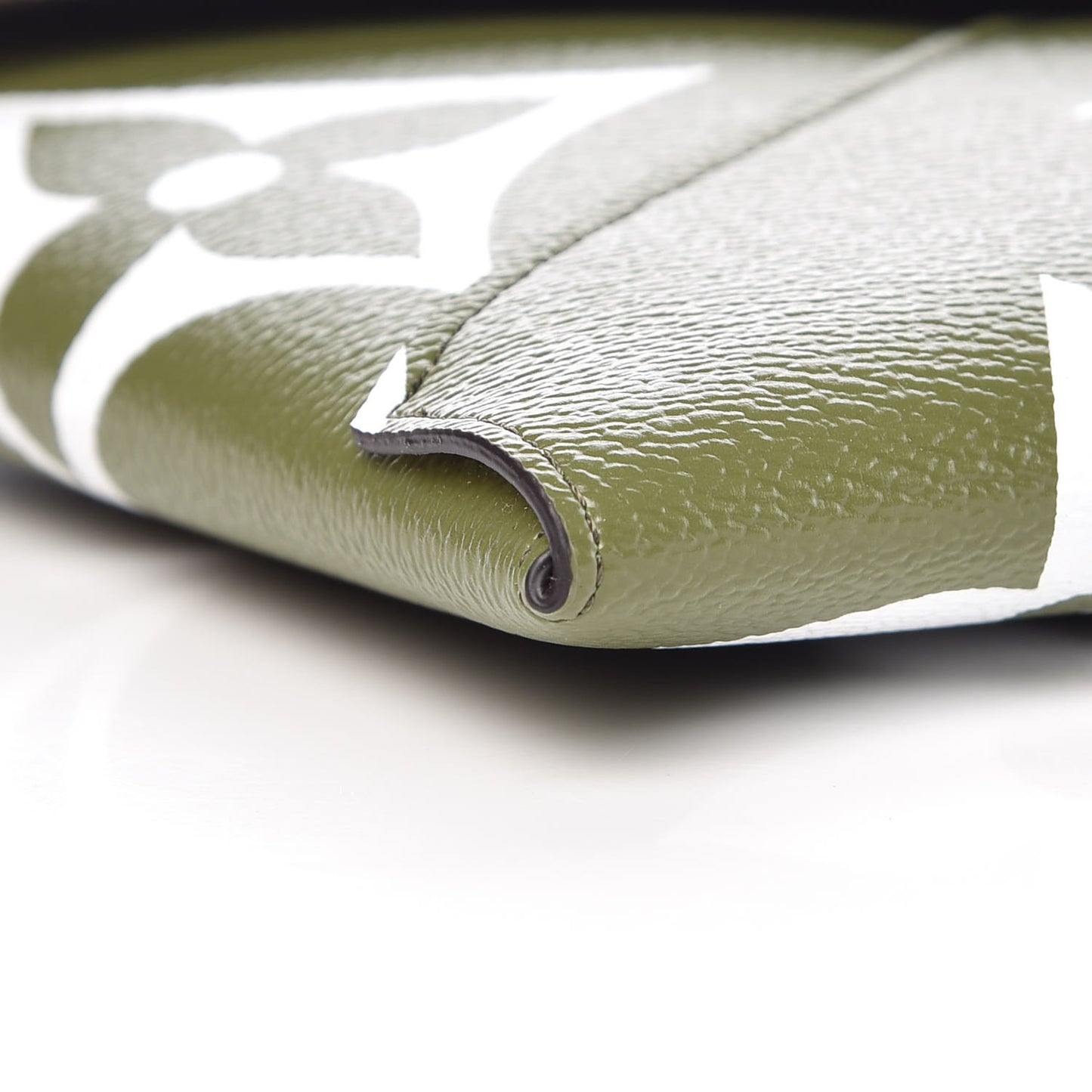Monogram Giant Large Kirigami Pochette Kaki