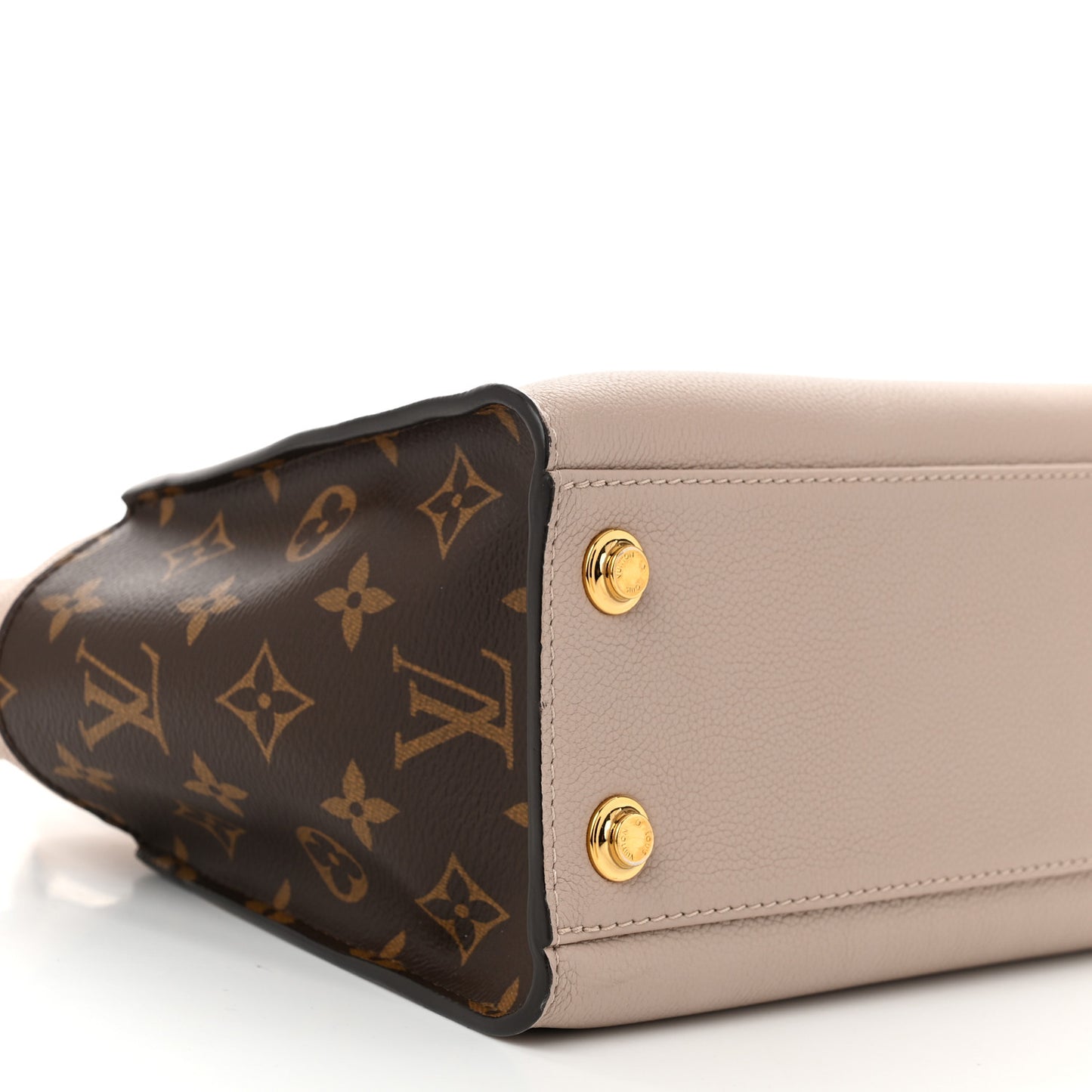 Calfskin Monogram On My Side PM Greige