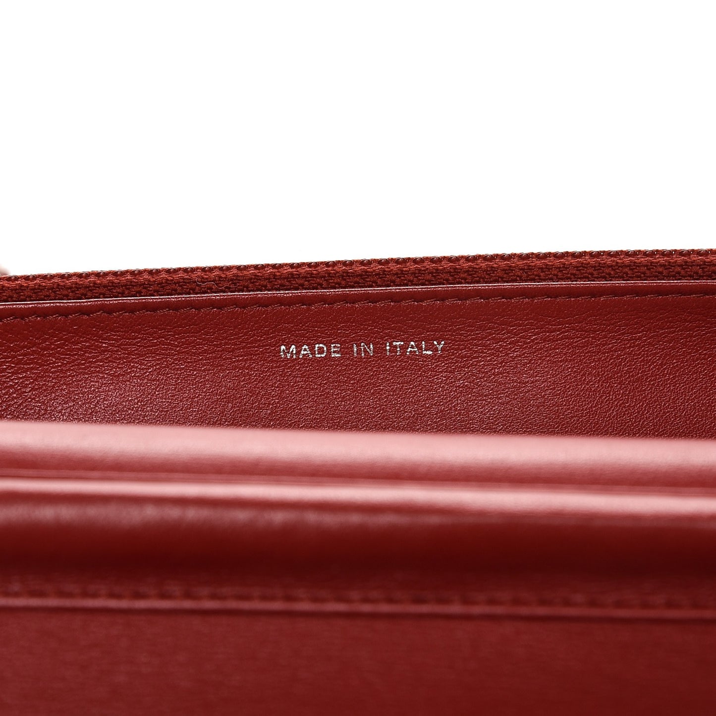 Caviar Timeless CC Wallet On Chain WOC Red
