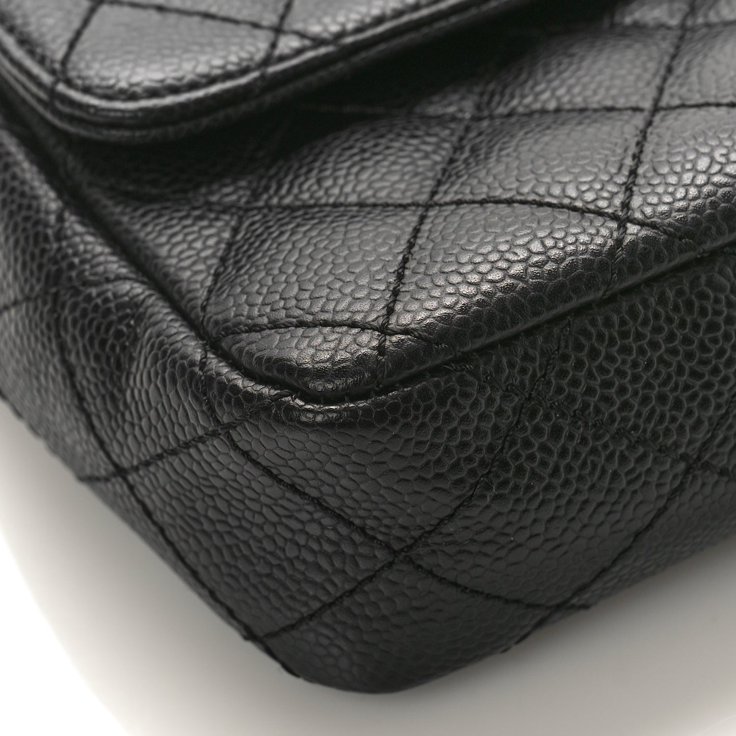 Caviar Quilted East West Flap Black