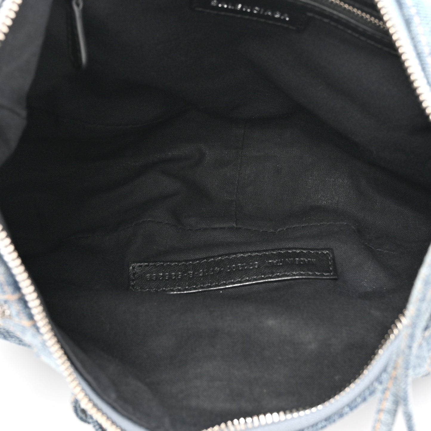 Washed Frayed Denim Crystal Small Le Cagole Shoulder Bag Blue