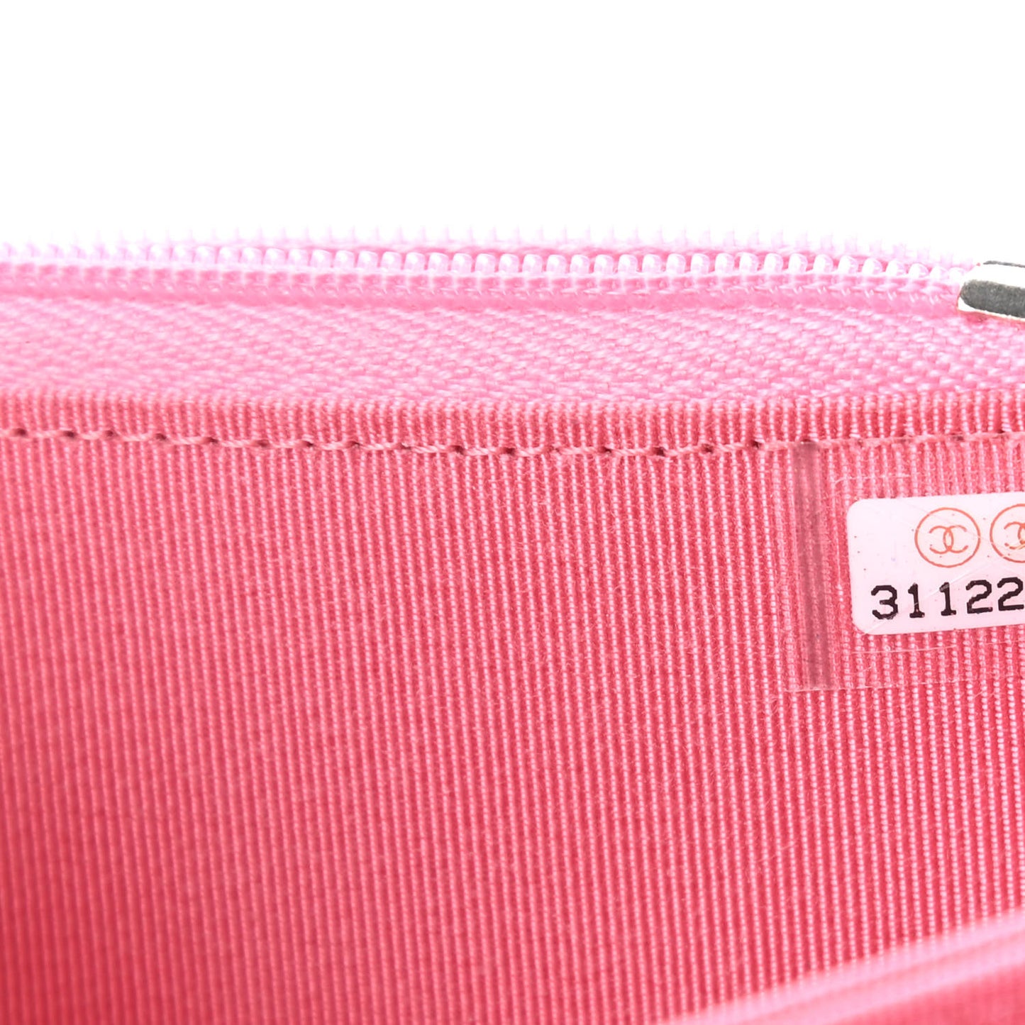 Caviar Quilted Mini Wallet On Chain WOC Pink