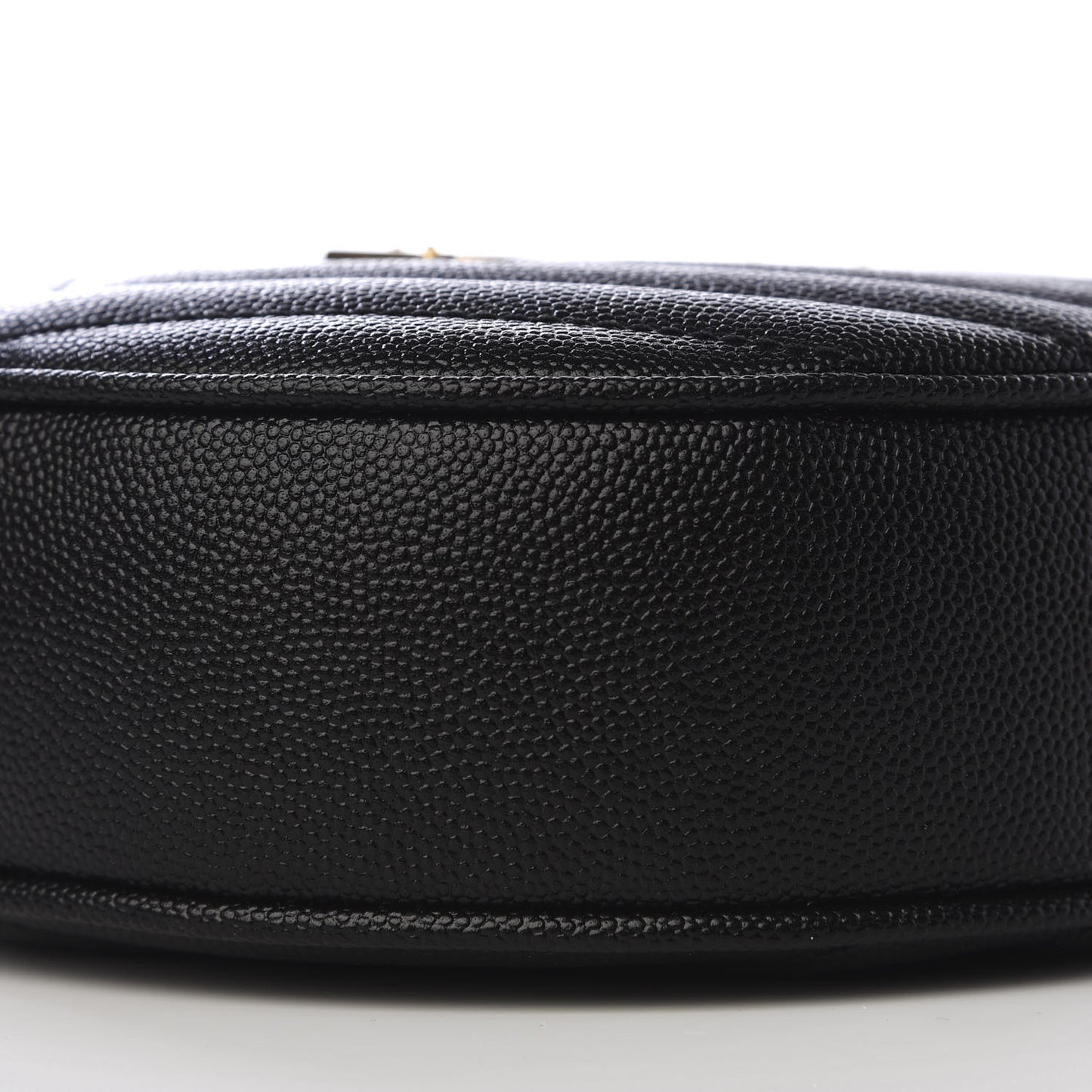 Grain De Poudre Matelasse Chevron Quilted Round Vinyle Camera Bag Black