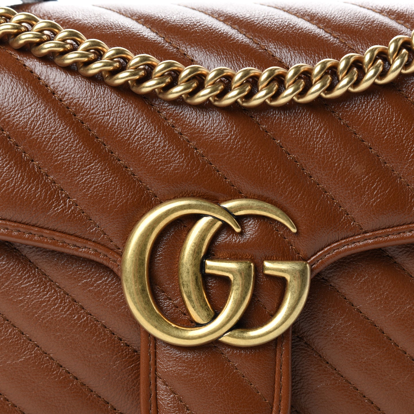 Azalea Calfskin Matelasse Diagonal Small GG Marmont Shoulder Bag Cuir