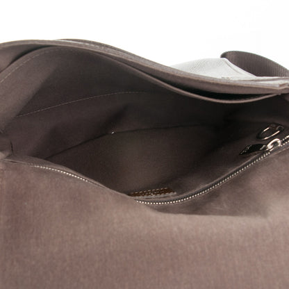 Louis Vuitton Taiga Roman PM Messenger Grizzli 5 of 7