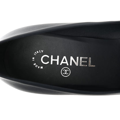 Chanel Calfskin Patent CC Cap Toe Platform Chain Pumps 39 Navy Black 7 of 9