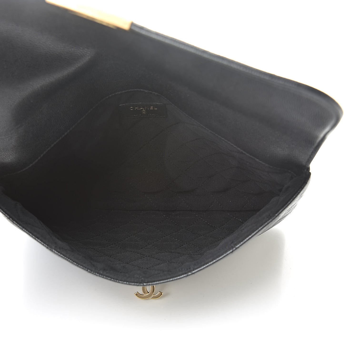 Caviar Quilted Medium Golden Class Pouch Black