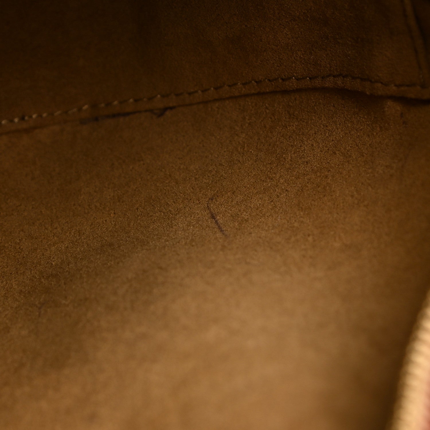 Louis Vuitton Monogram Boite Chapeau Souple MM 13 of 21