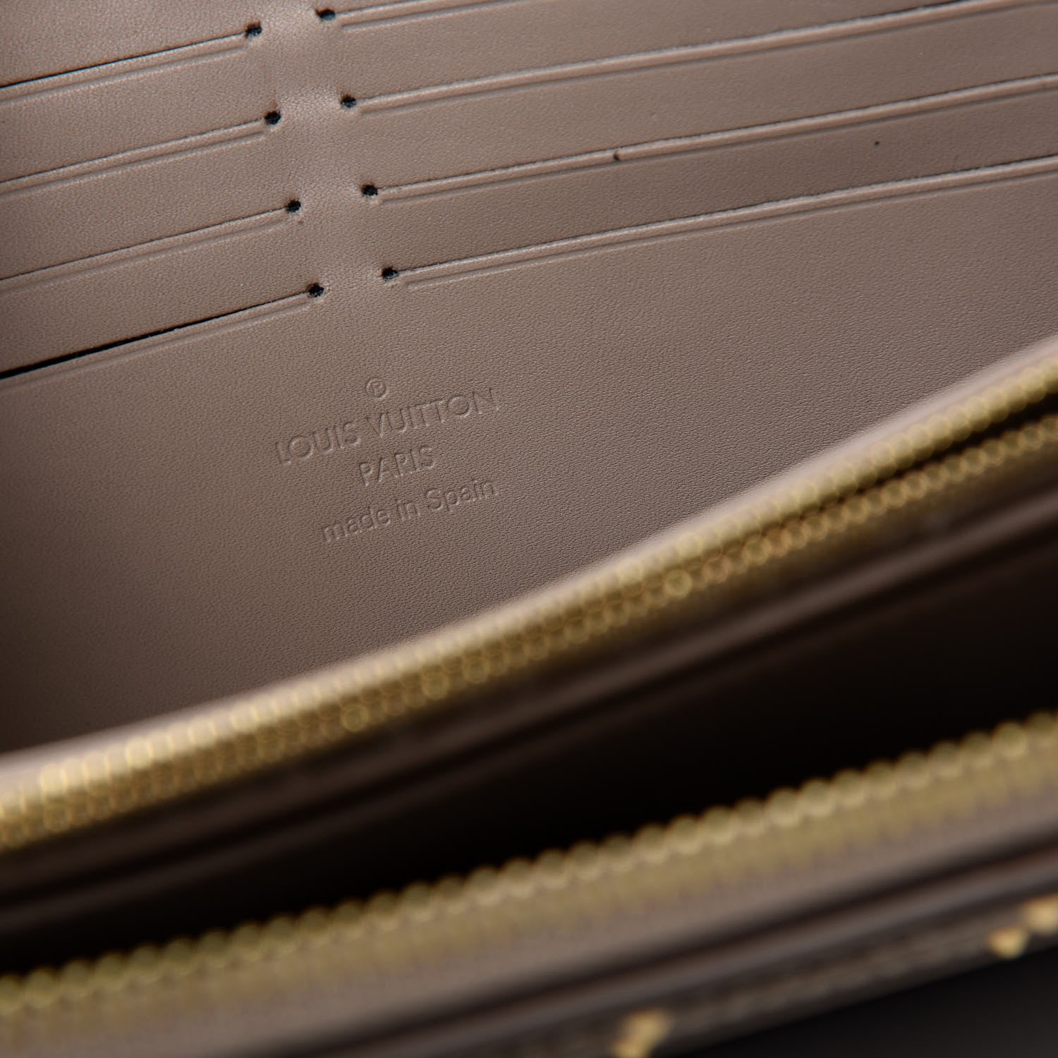 Louis Vuitton Suhali Zippy Wallet Verona 6 of 8