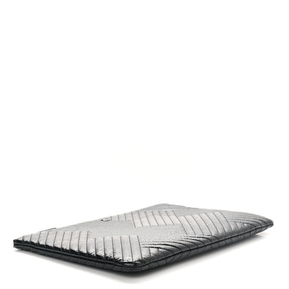 Chanel Distressed Patent Chevron Quilted Medium CC Crossing Cosmetic Case Black 4 of 7
