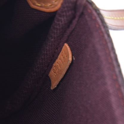Louis Vuitton Monogram Favorite PM 8 of 10