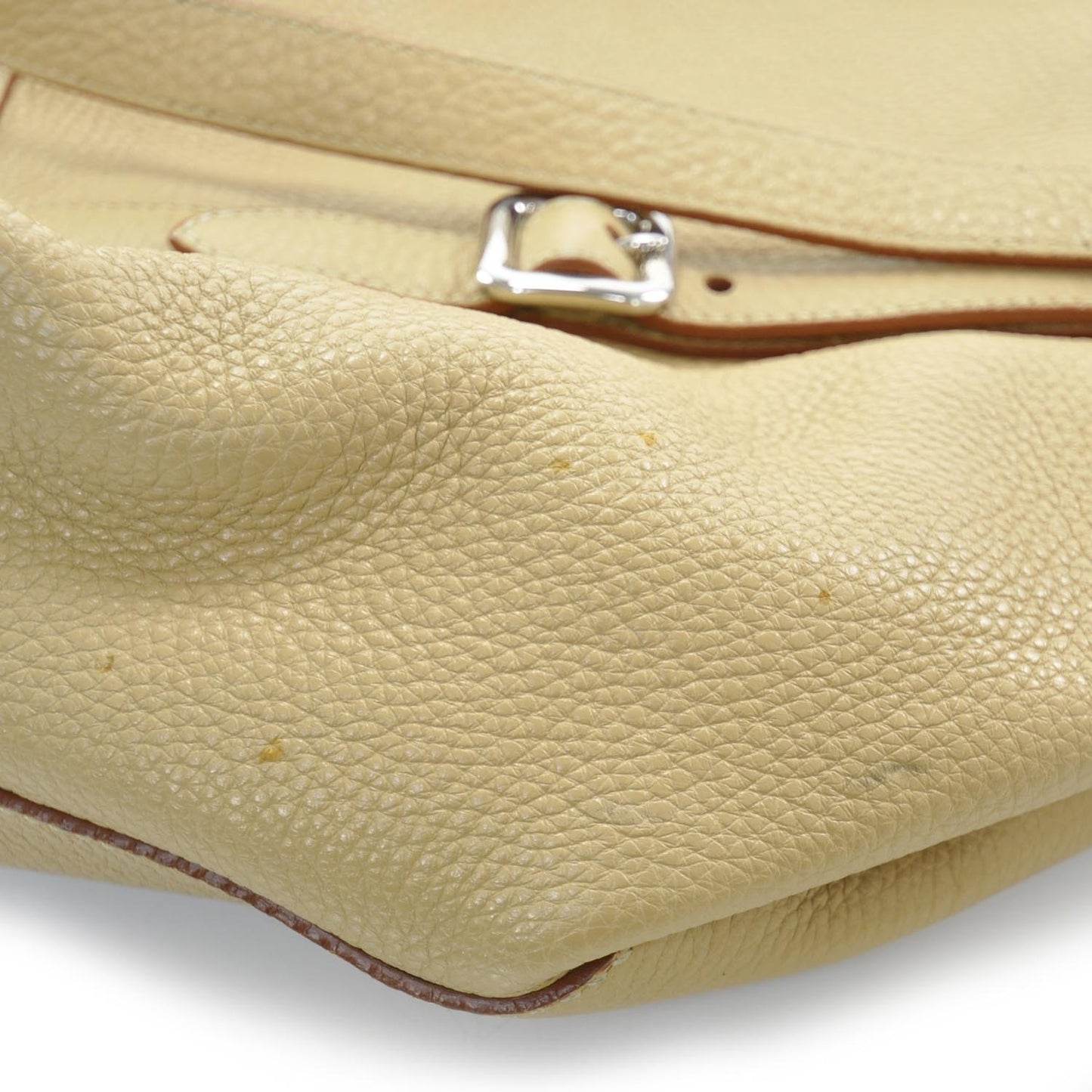 Vitello Daino Logo Shoulder Bag