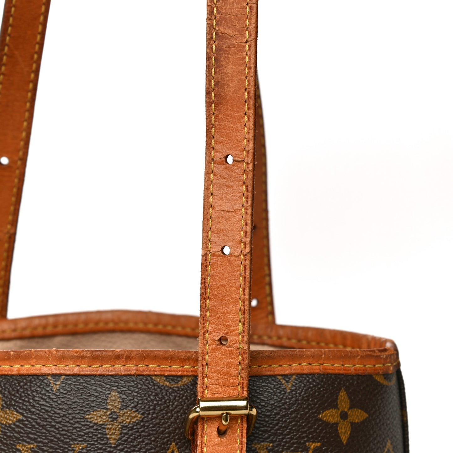 Monogram Petit Bucket 23