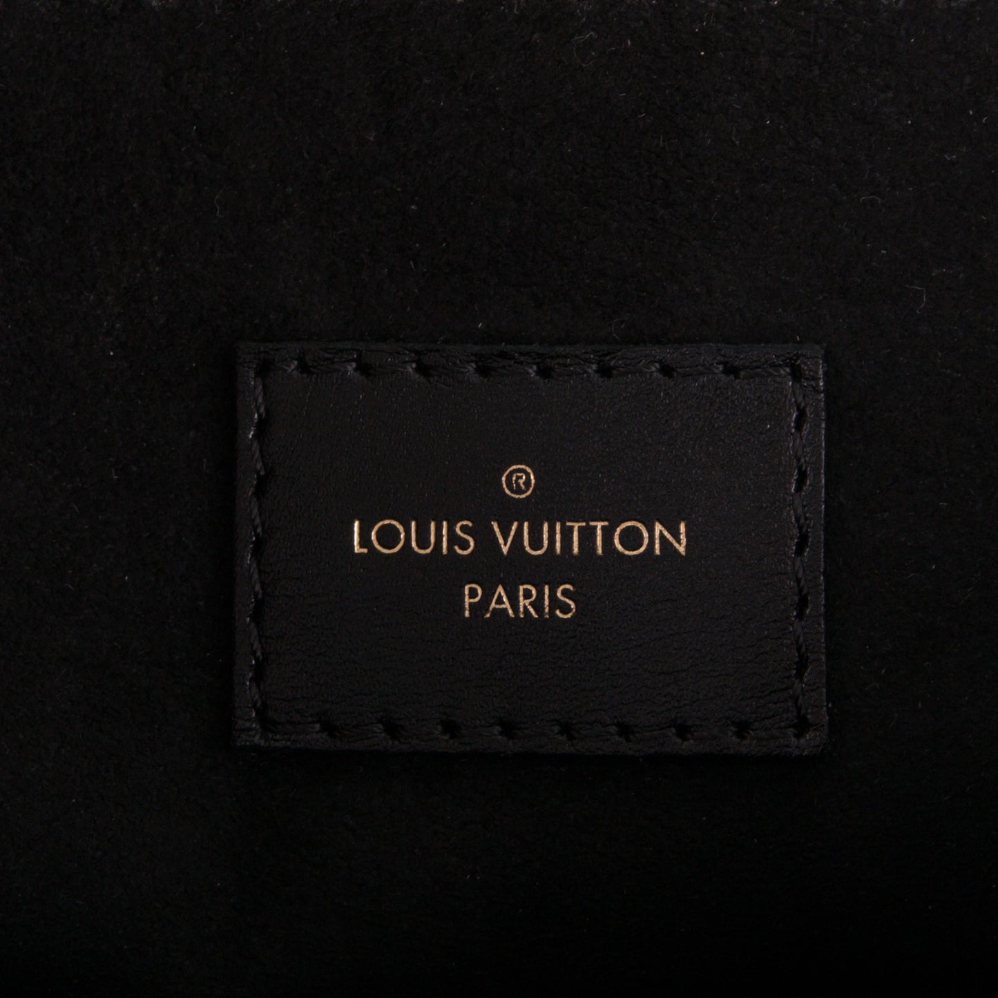 Reverse Monogram Pochette Metis