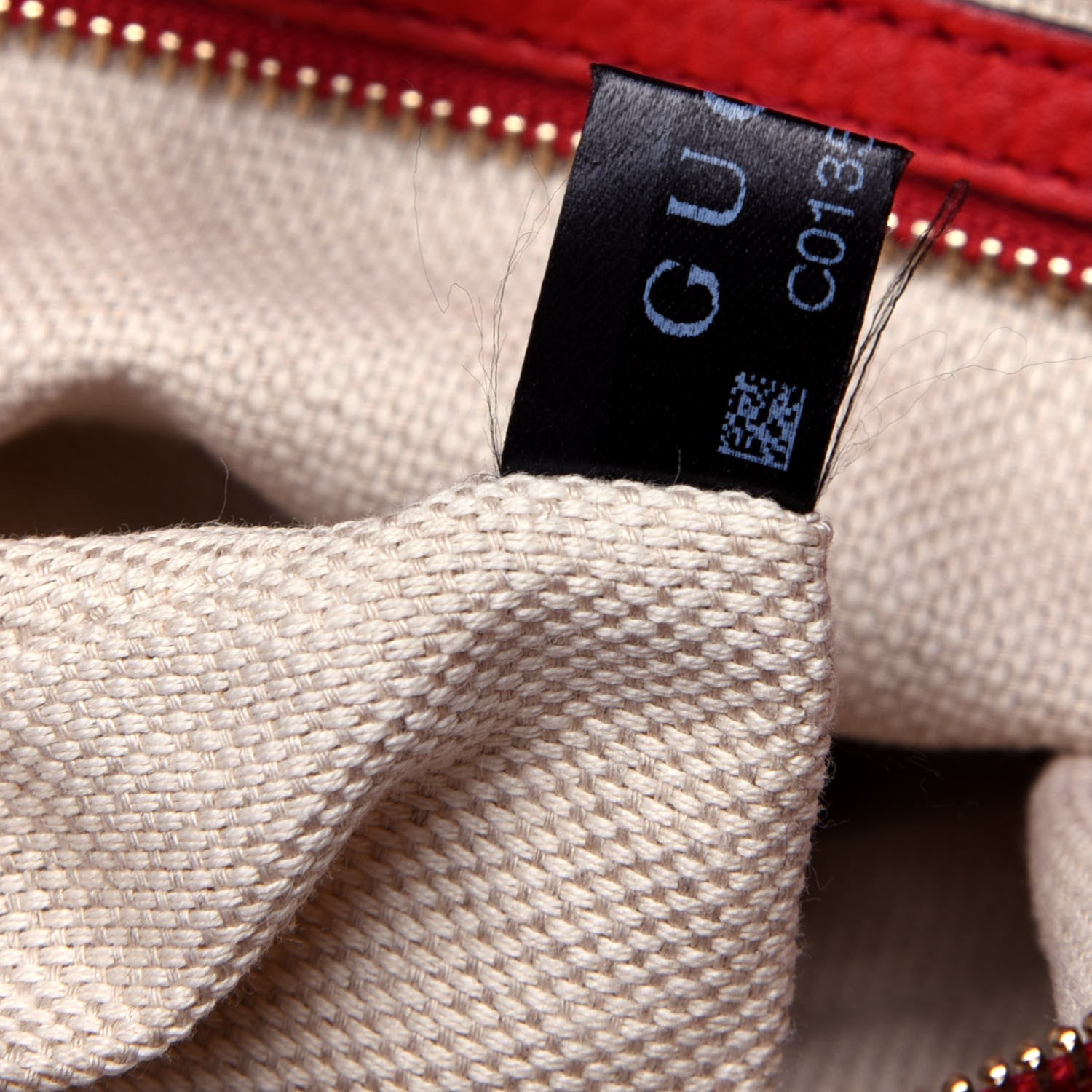 Gucci Pebbled Calfskin Medium Soho Chain Shoulder Bag Tabasco Red 8 of 11