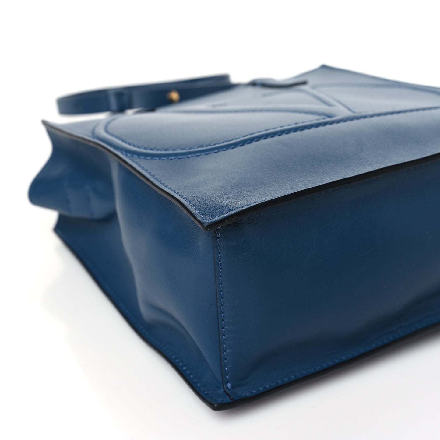 Calfskin VLogo Small Walk Tote Peacock
