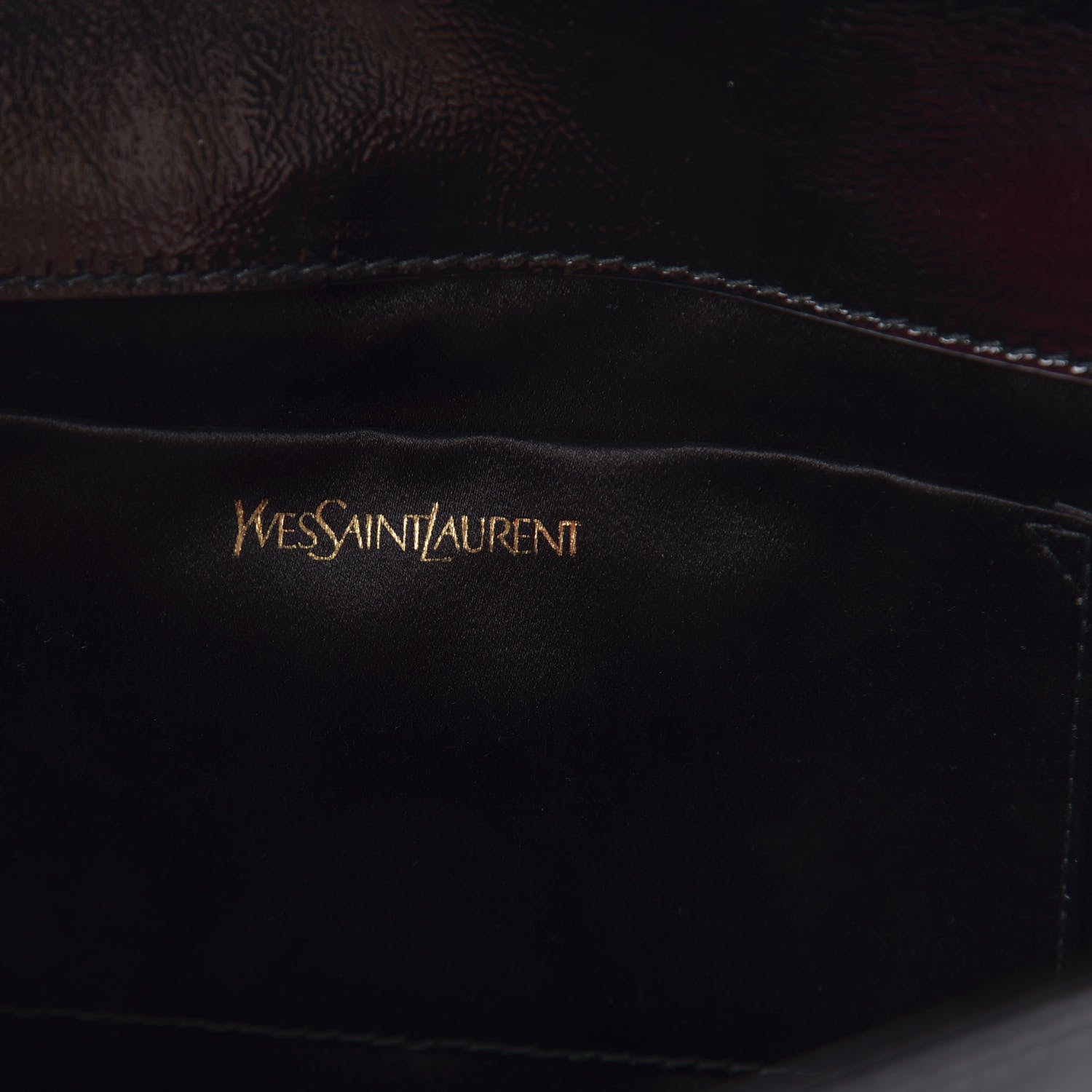 Saint Laurent Textured Patent Monogram Large Belle De Jour Clutch Black 6 of 7