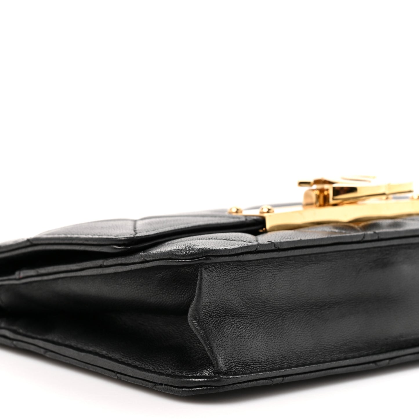 Lambskin Quilted Golden Class Wallet on Chain WOC Black