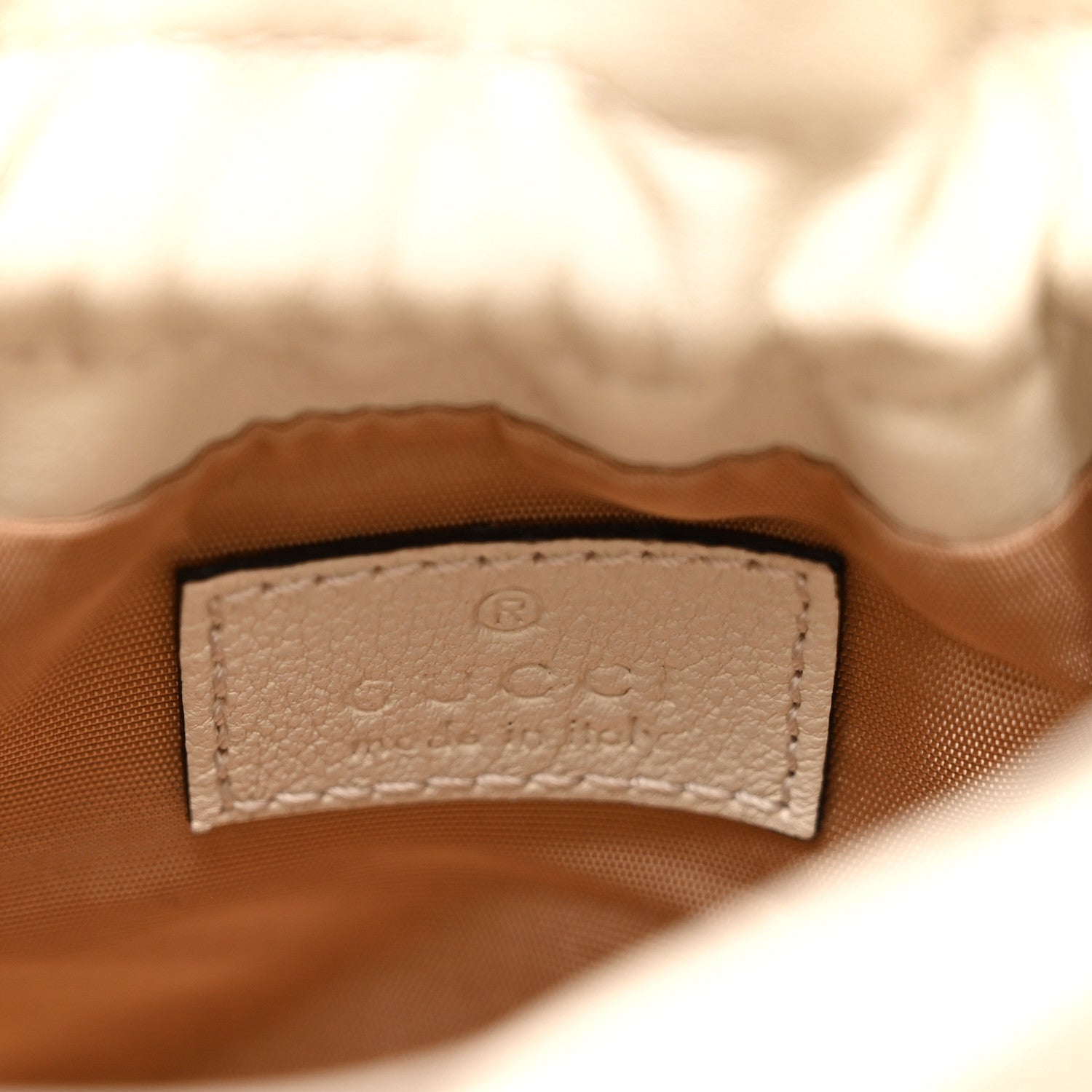 Gucci Sakai Be Green Calfskin Diagonal Stitched Mini Blondie Bucket Bag Mystic White 6 of 10