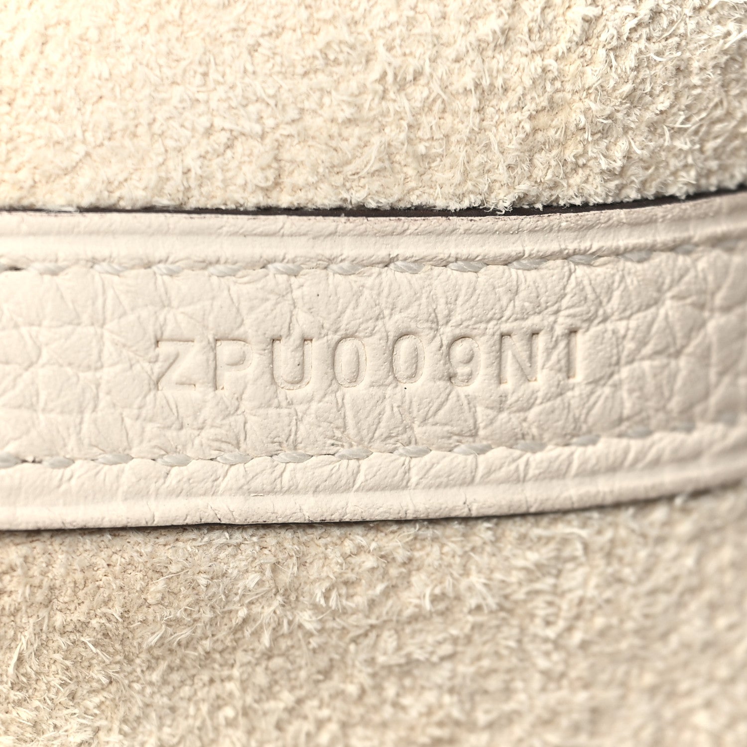 Hermes Taurillon Clemence Picotin Lock 18 PM Nata 7 of 9