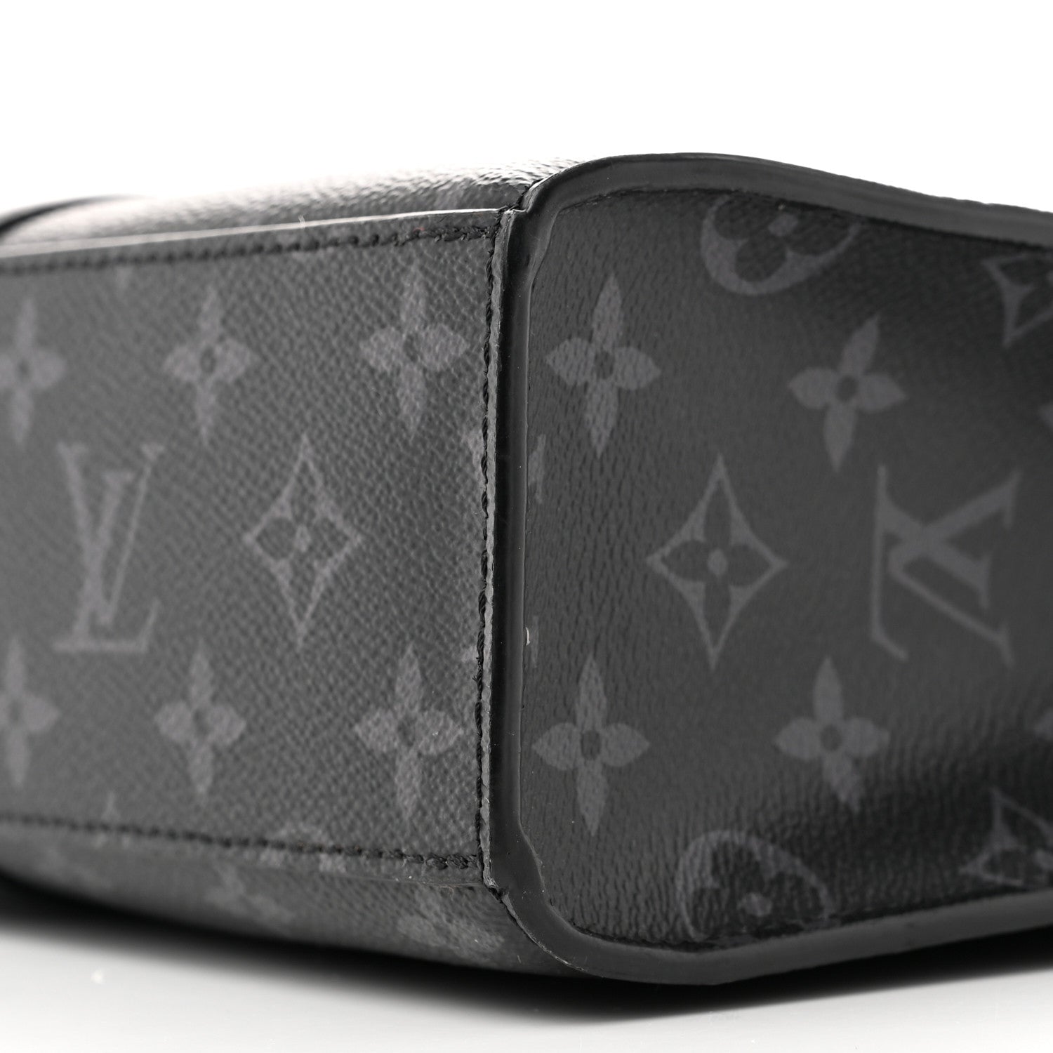 Louis Vuitton Monogram Eclipse Sac Plat Horizontal Zipper 9 of 12
