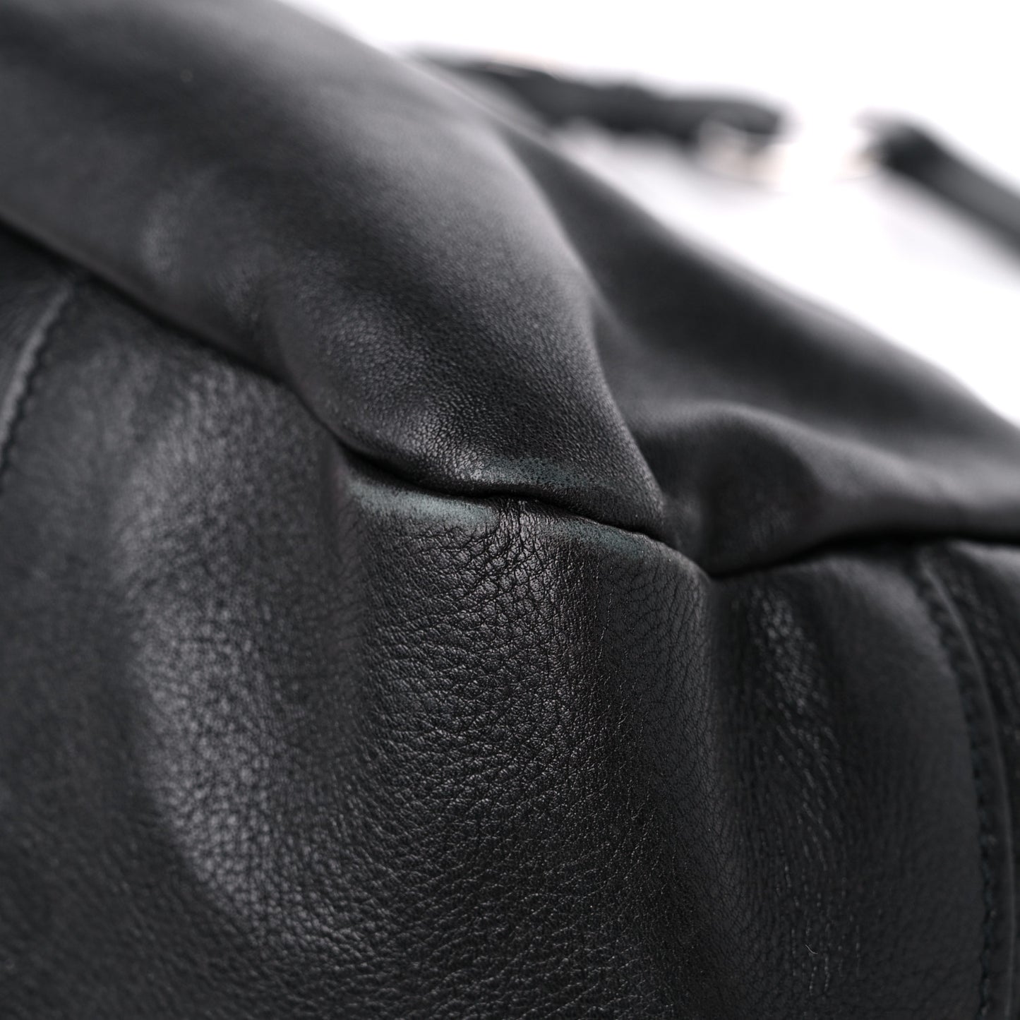 Vitello Daino Flap Shoulder Bag Black