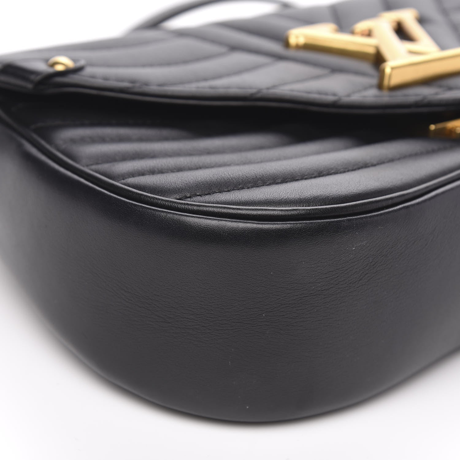 Louis Vuitton Calfskin New Wave Chain MM Black 7 of 11