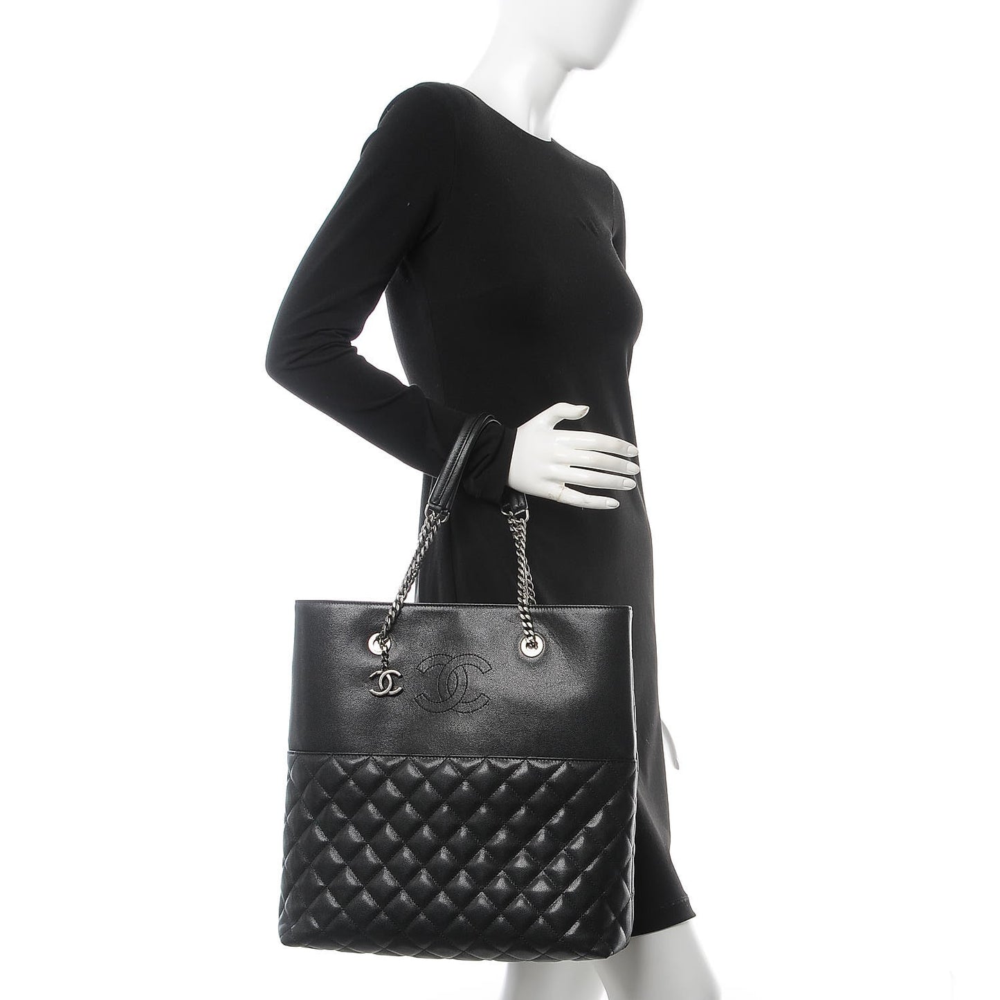 Caviar Quilted Urban Delight Tote Black