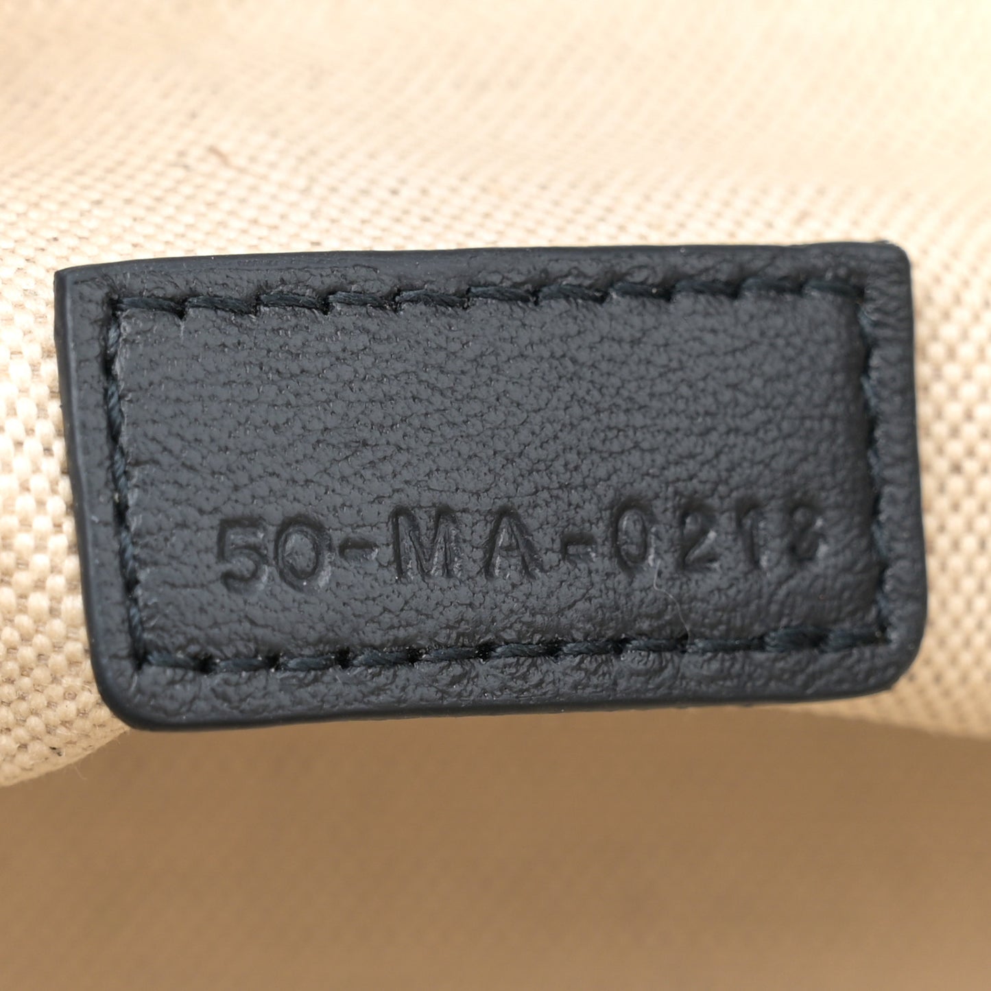 Oblique Medium Diortravel Nomad Pouch Blue