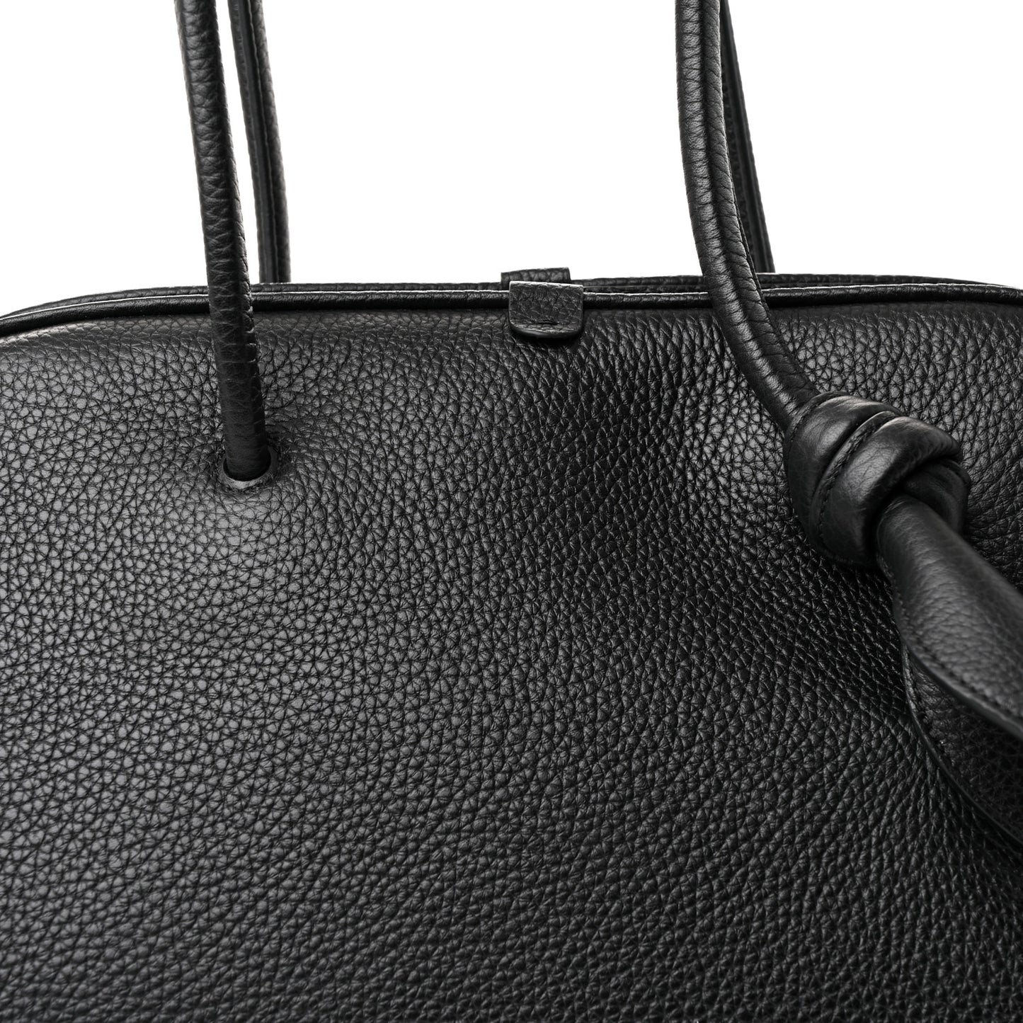 Grained Calfskin Le Turismo Black