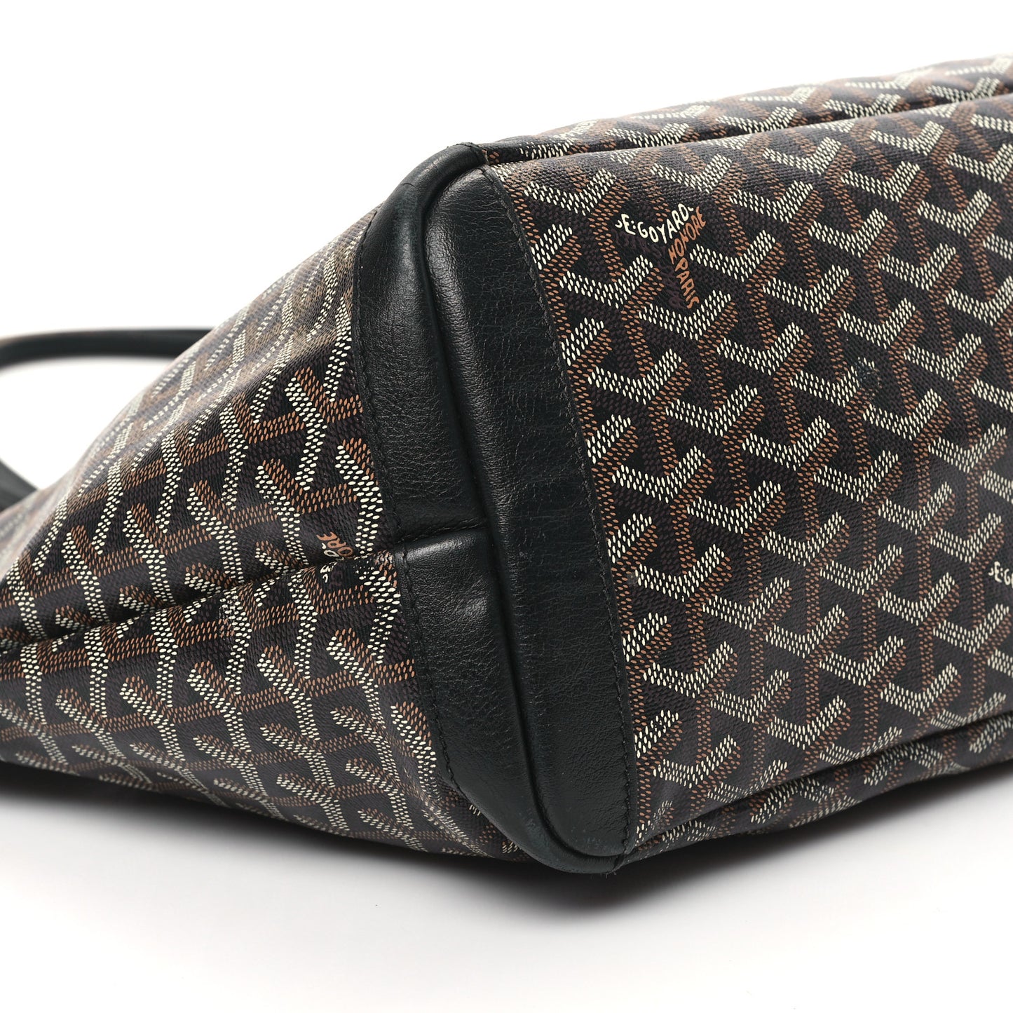 Goyardine Artois MM Black