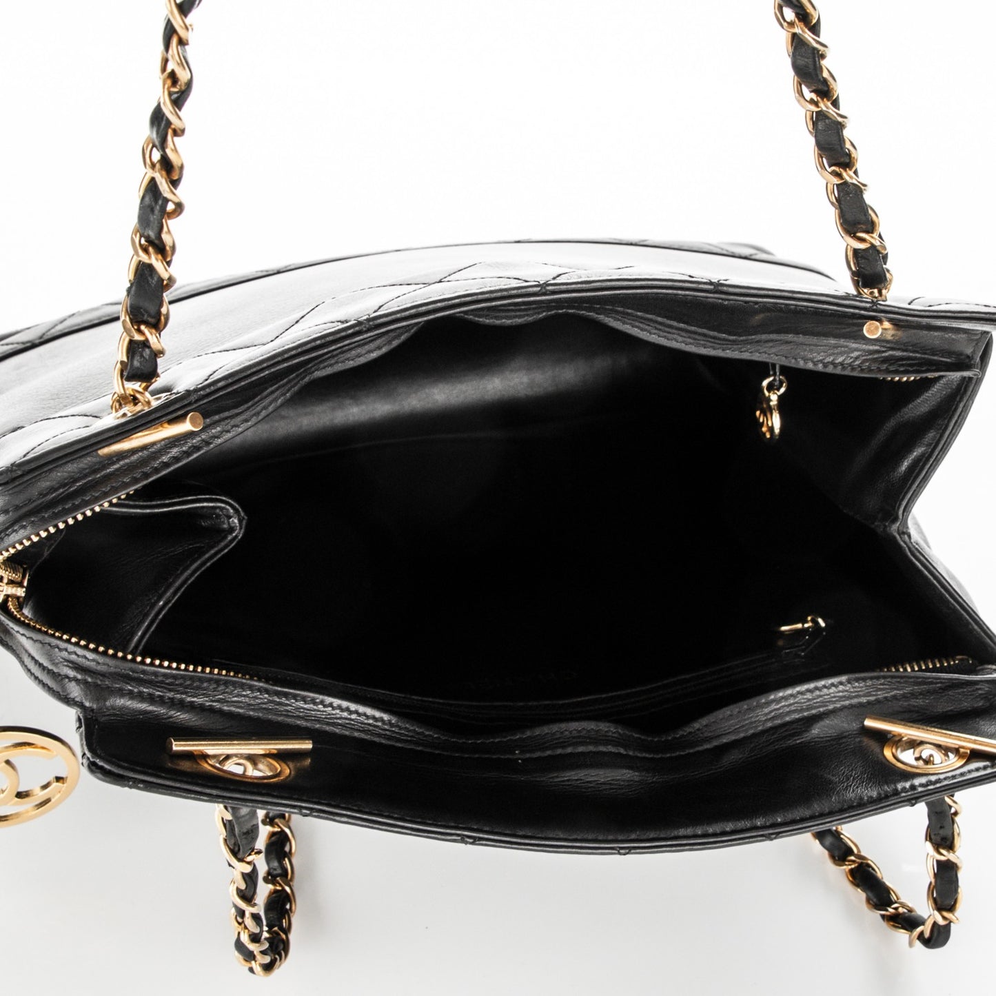 Lambskin Quilted Shoulder Bag Black