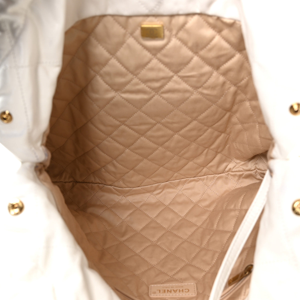 Shiny Calfskin Quilted Chanel 22 White