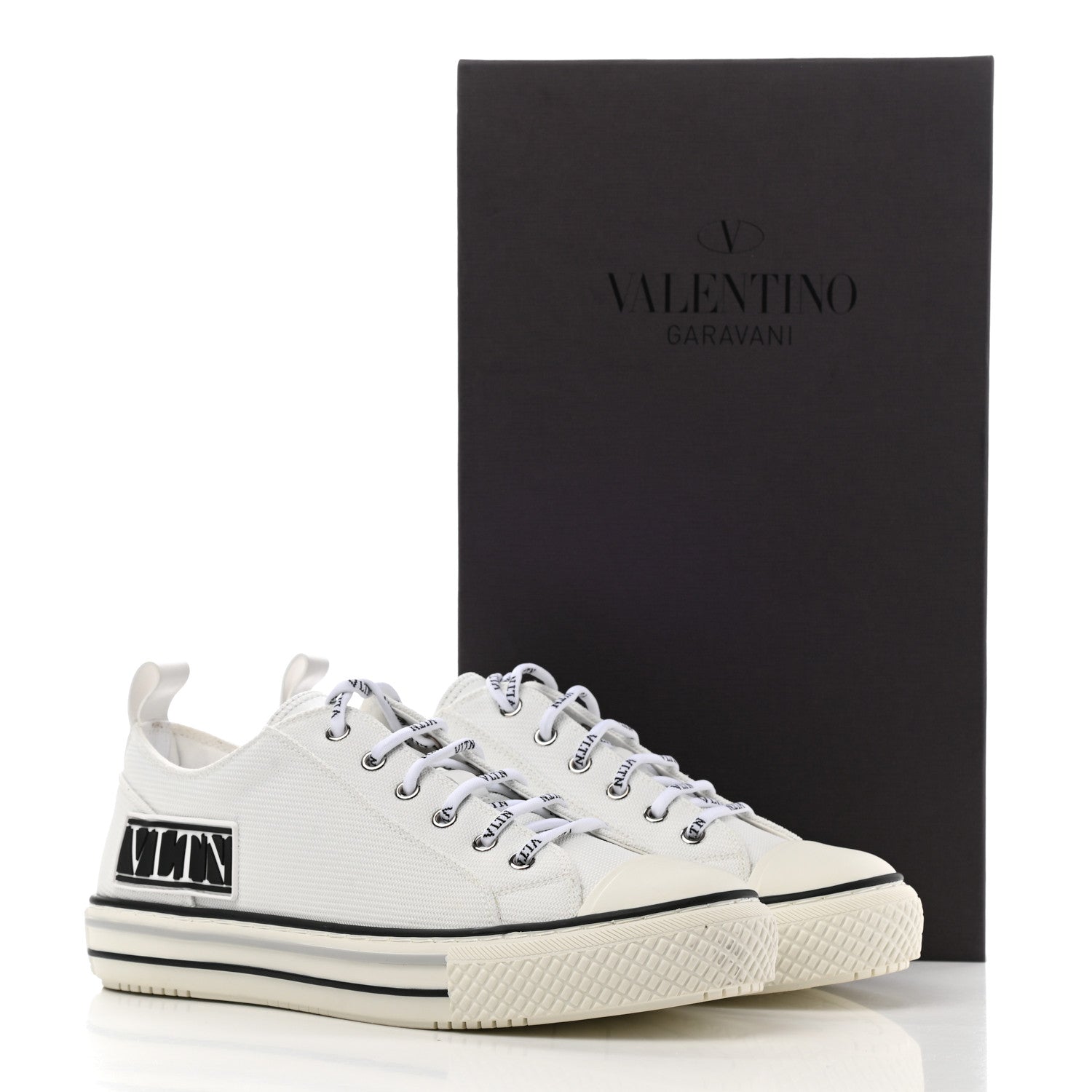 Valentino Garavani Patent Calfskin Womens Giggies Low Top Sneakers 40.5 White 9 of 9