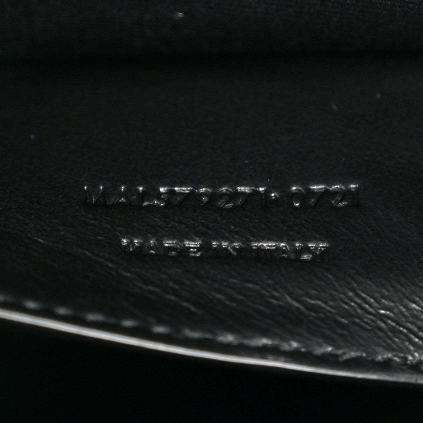 Shiny Calfskin Crocodile Embossed Manhattan Baguette Black