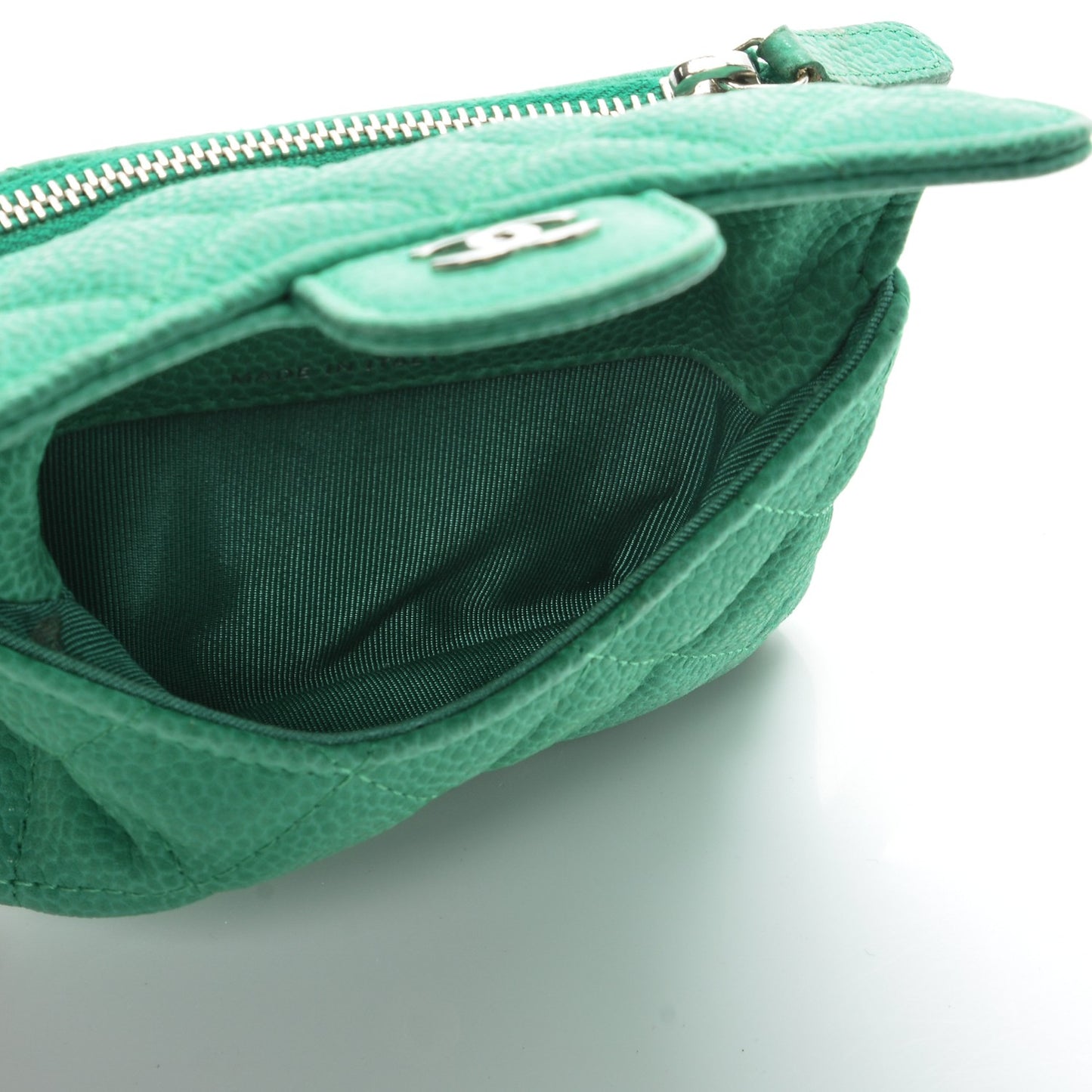 Iridescent Caviar Quilted Card Holder Turquoise
