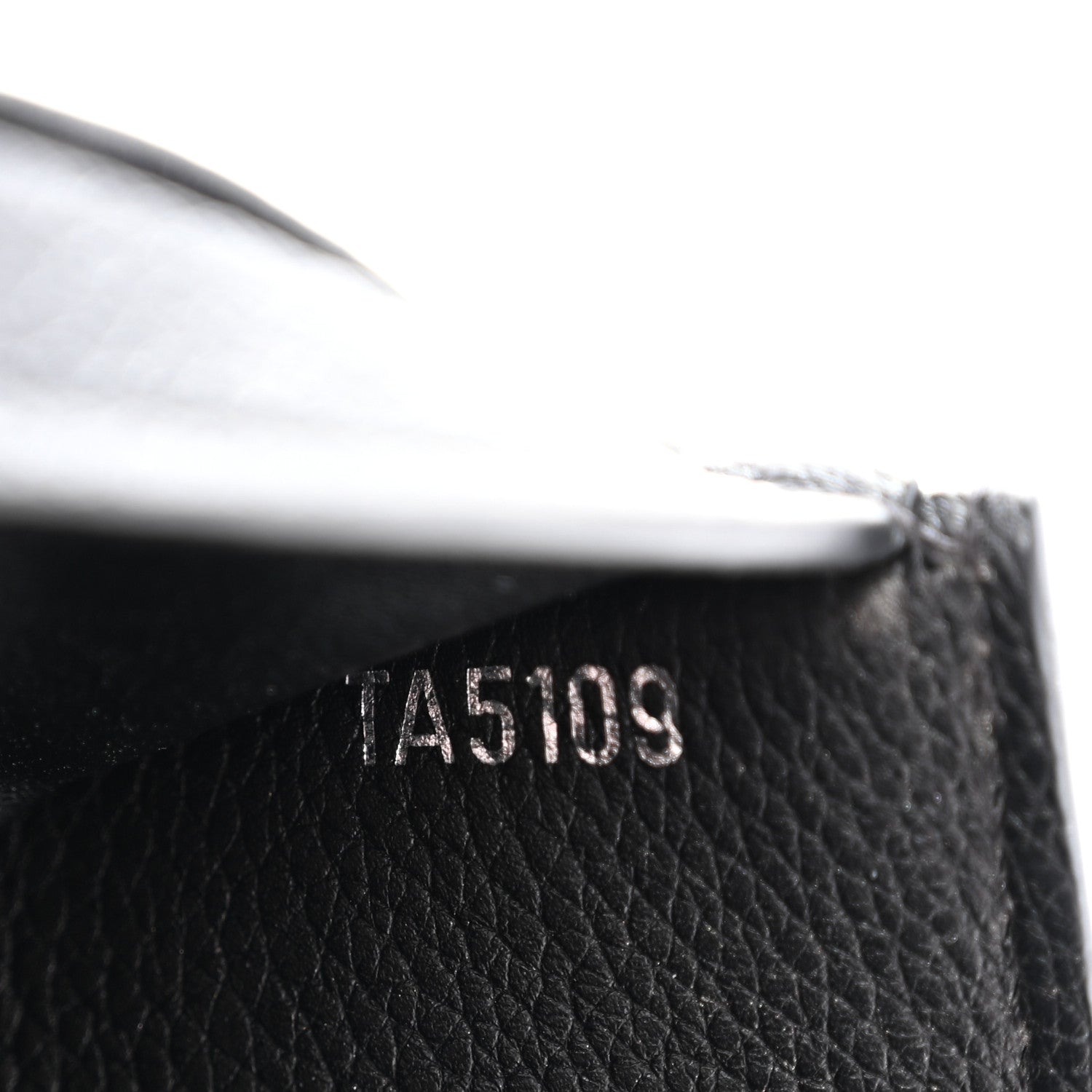 Louis Vuitton Soft Calfskin My Lockme Compact Wallet Black 7 of 13
