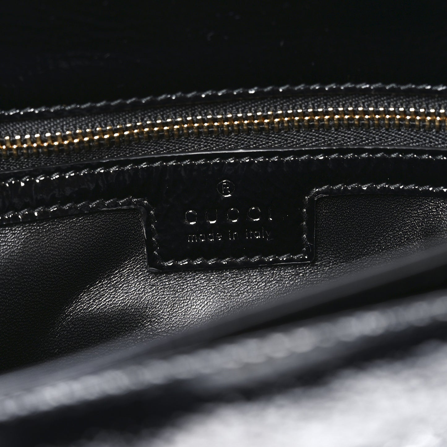 Skipper Calf Ultralight GG Soft Small Top Handle Black