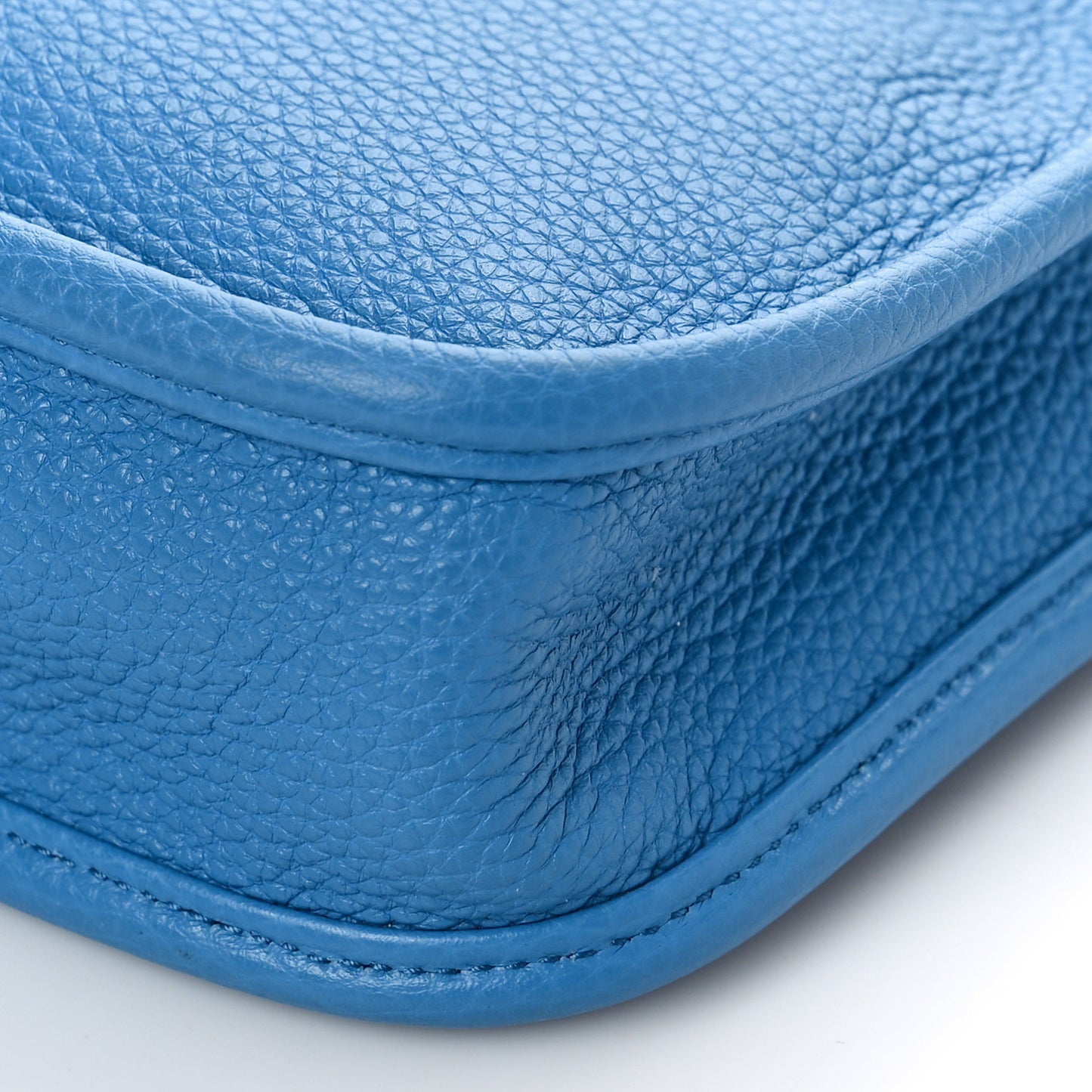 Vitello Daino Soft Mini Hobo Messenger Bag Wave